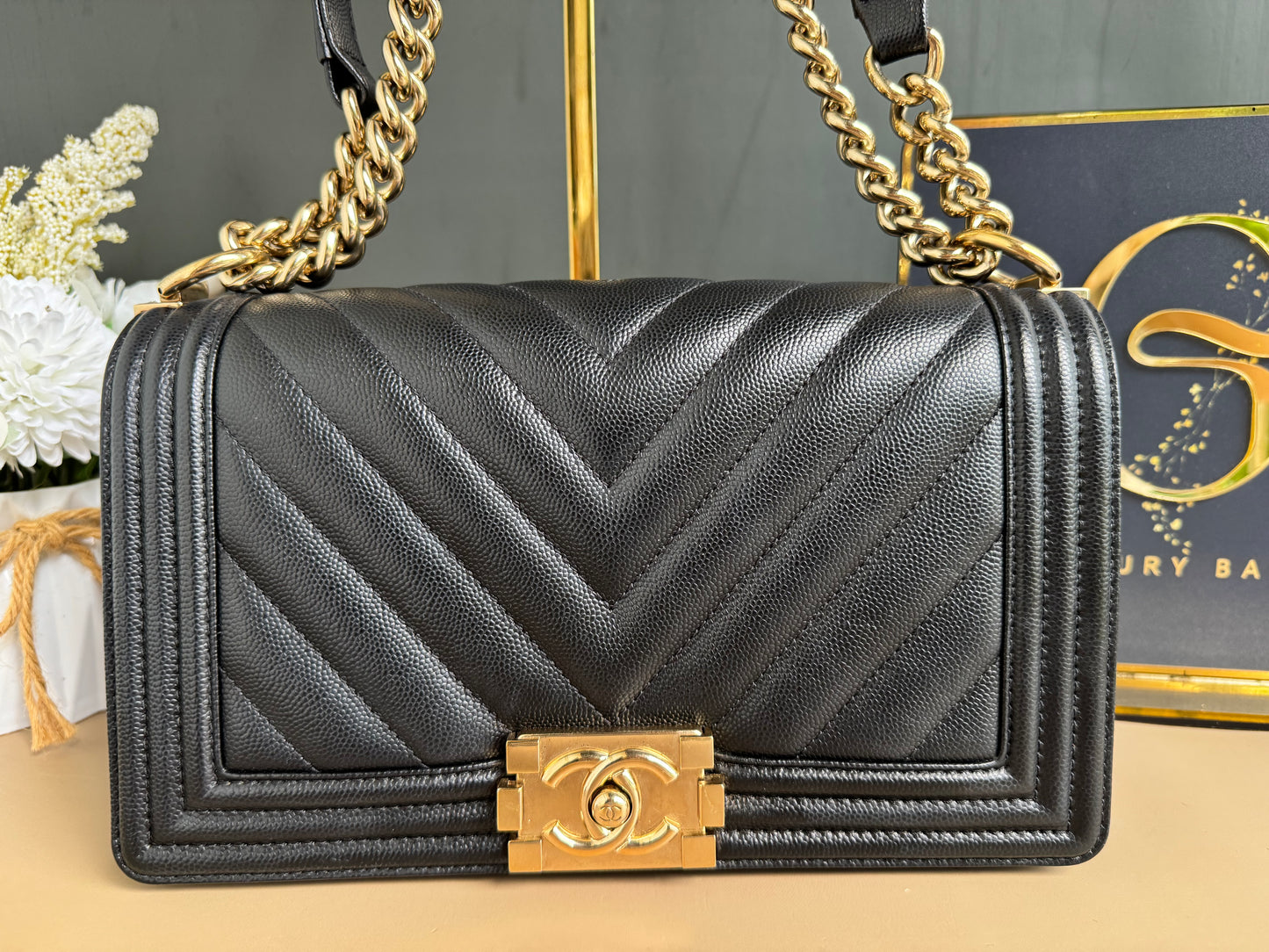 CHANEL LE BOY OLD MEDIUM CHEVRON