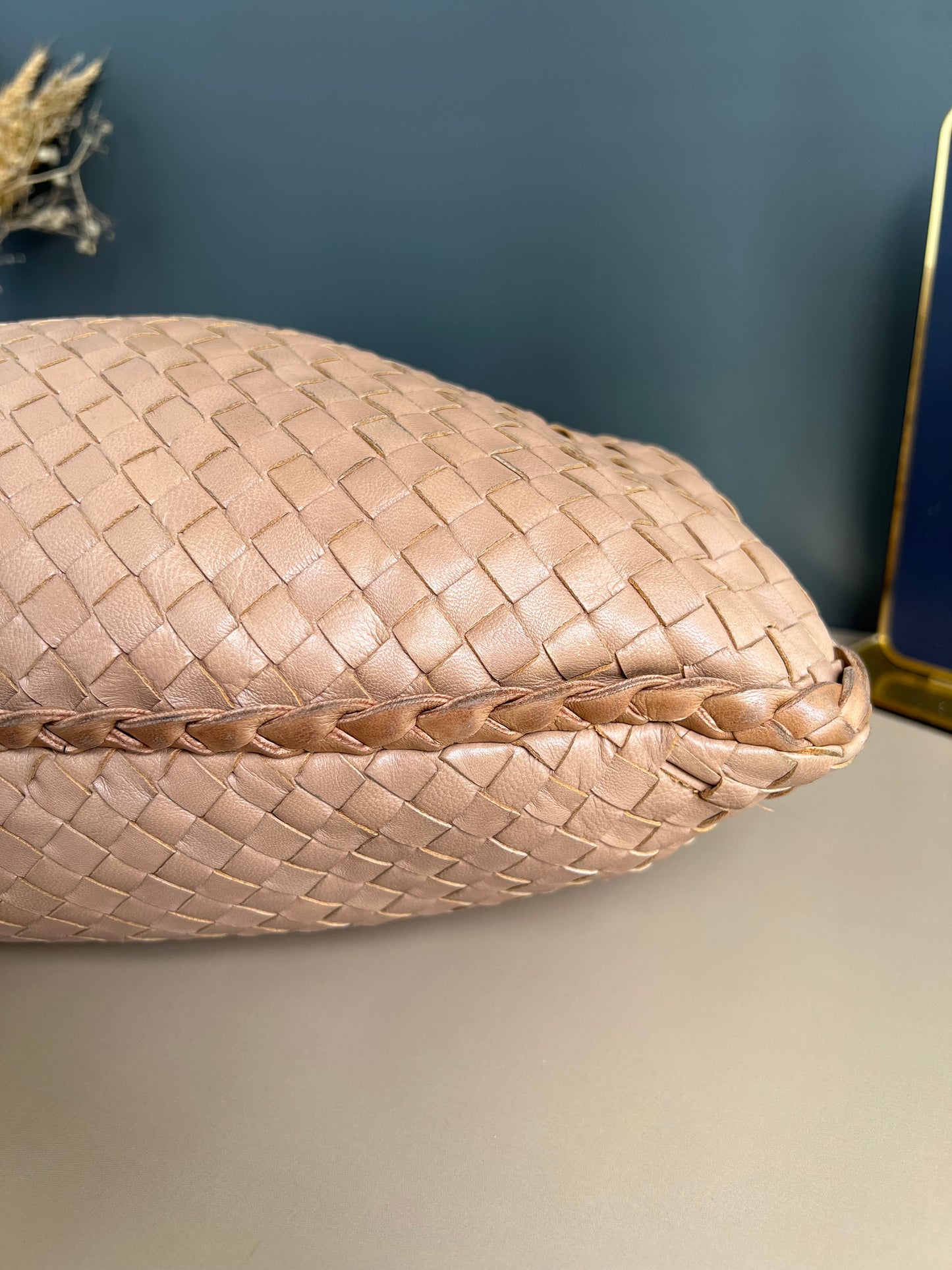 BOTTEGA VENETTA HOBO BAG