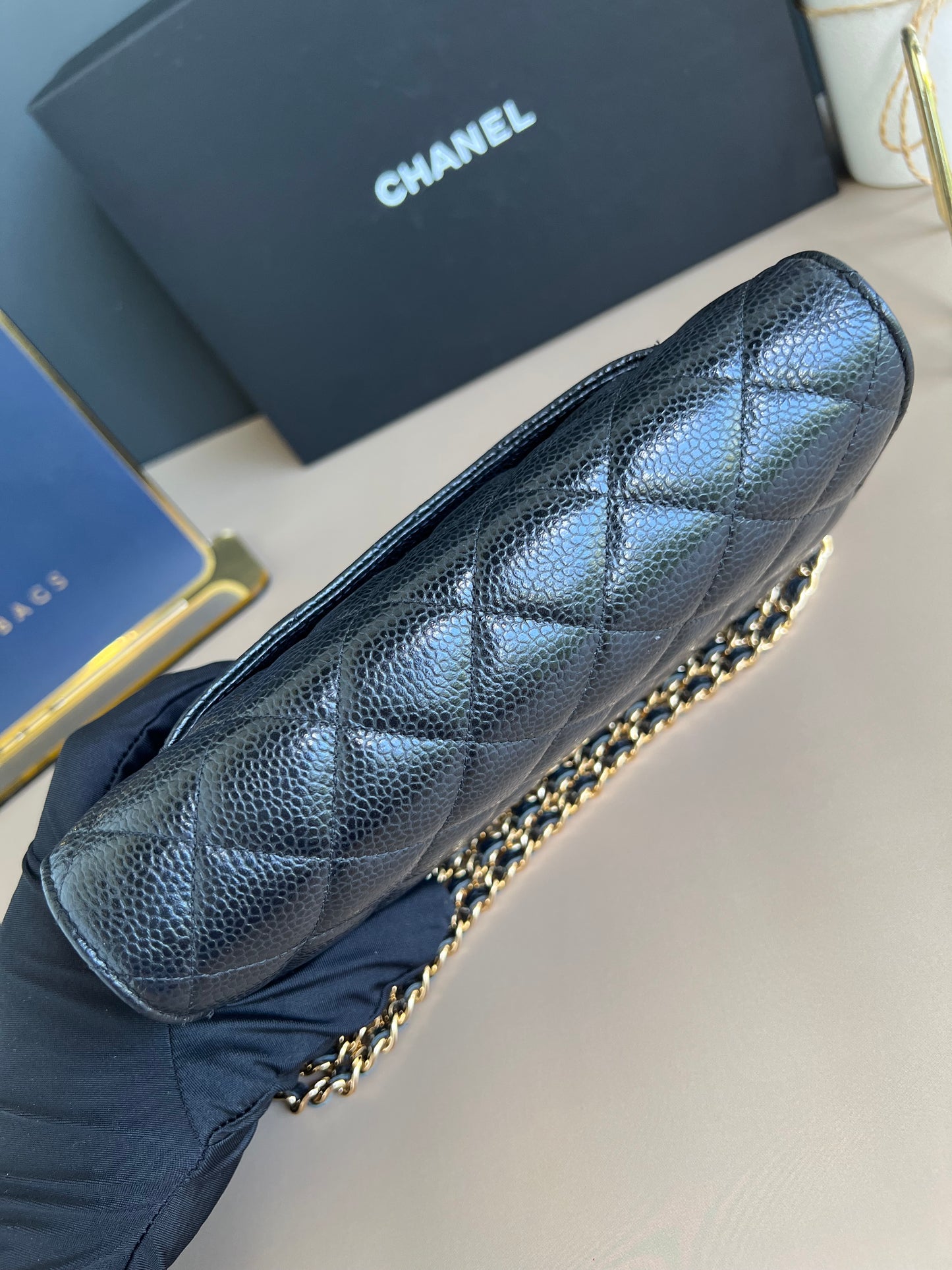 CHANEL WALLET ON CHAIN
