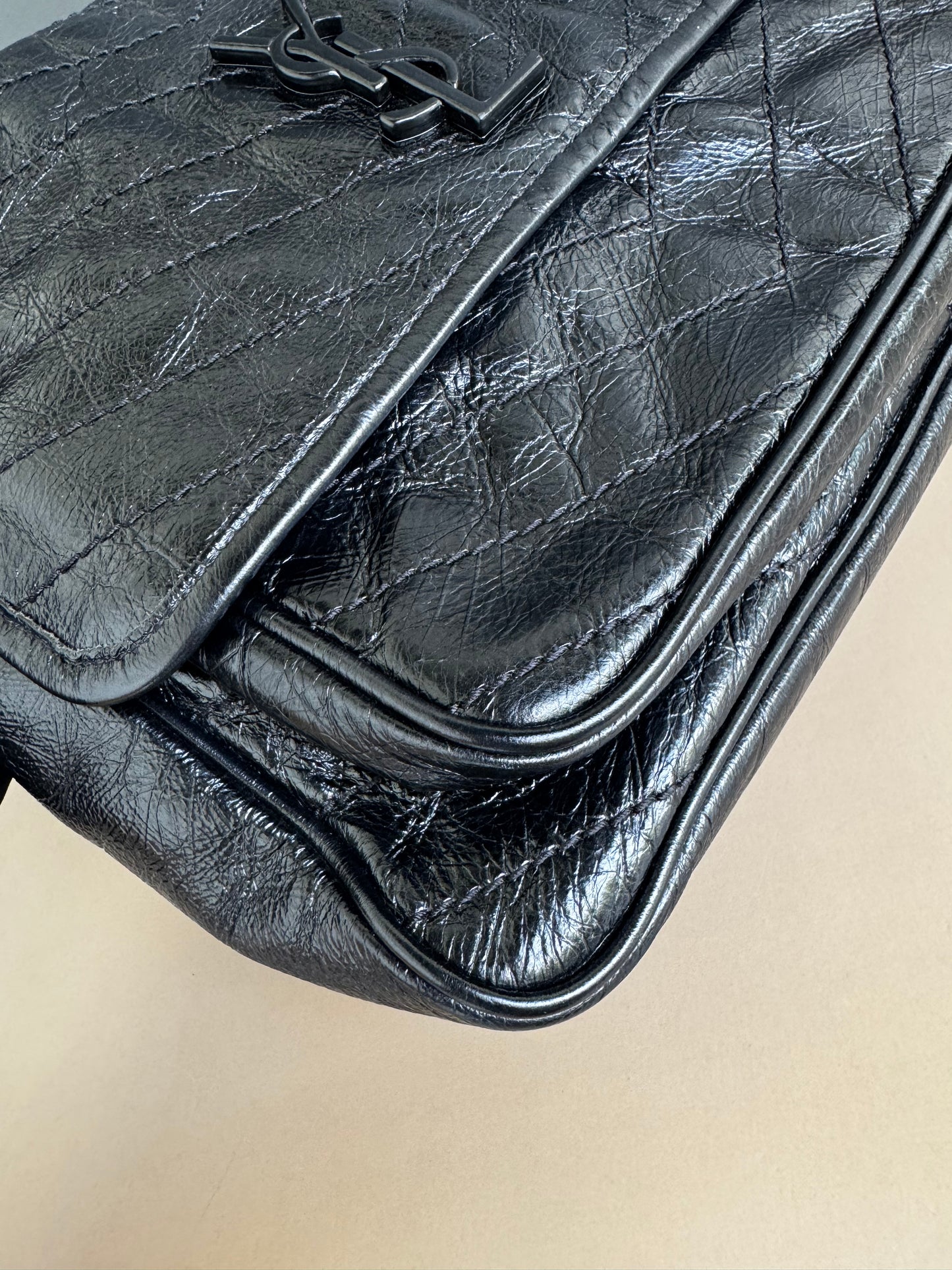 YSL NIKI MEDIUM