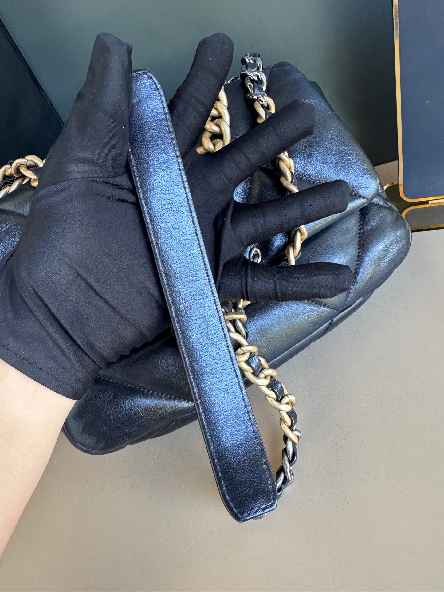 CHANEL C19 SMALL