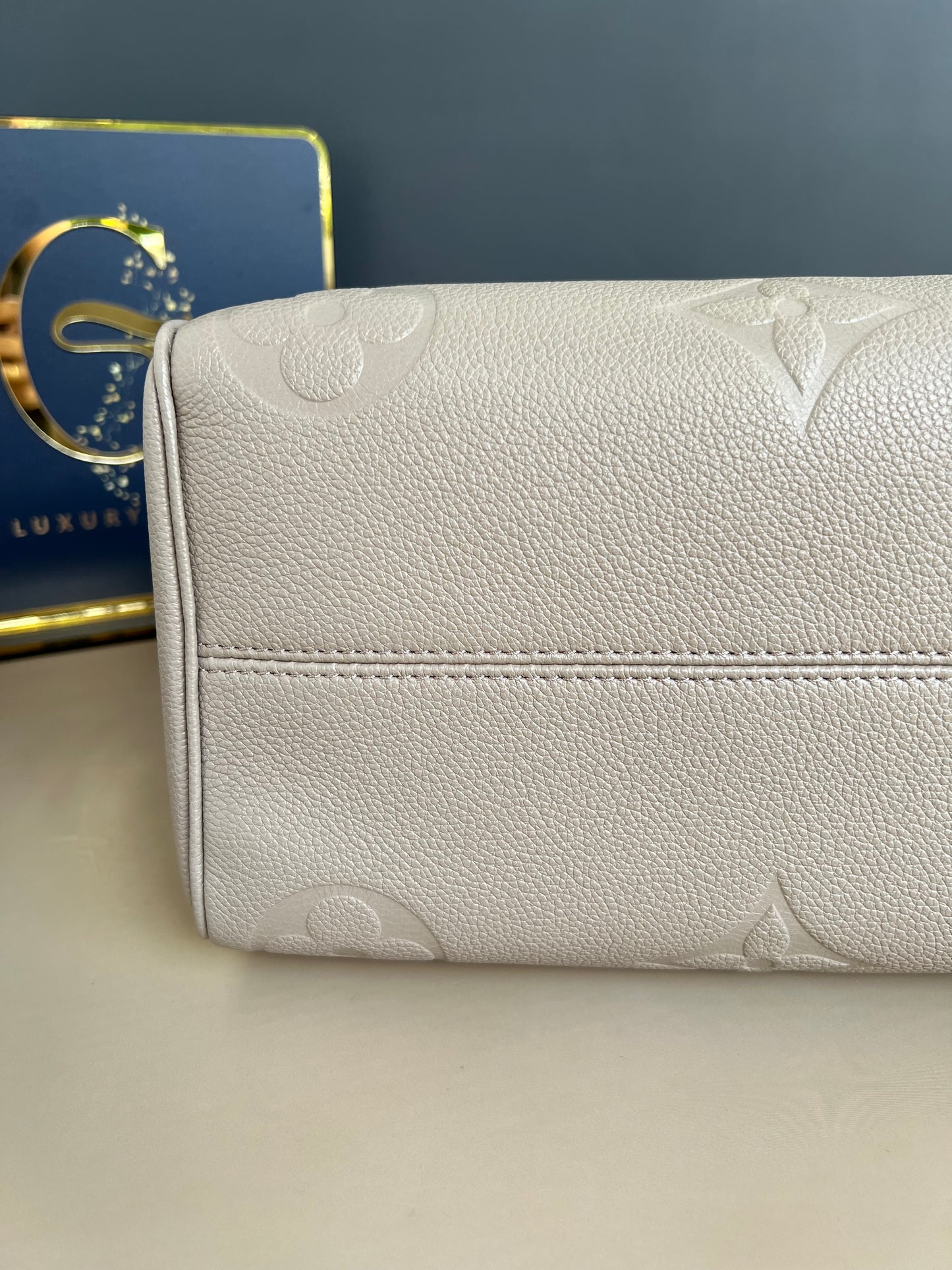 LOUIS VUITTON BANDOULIERE 25 EMPREIENTE