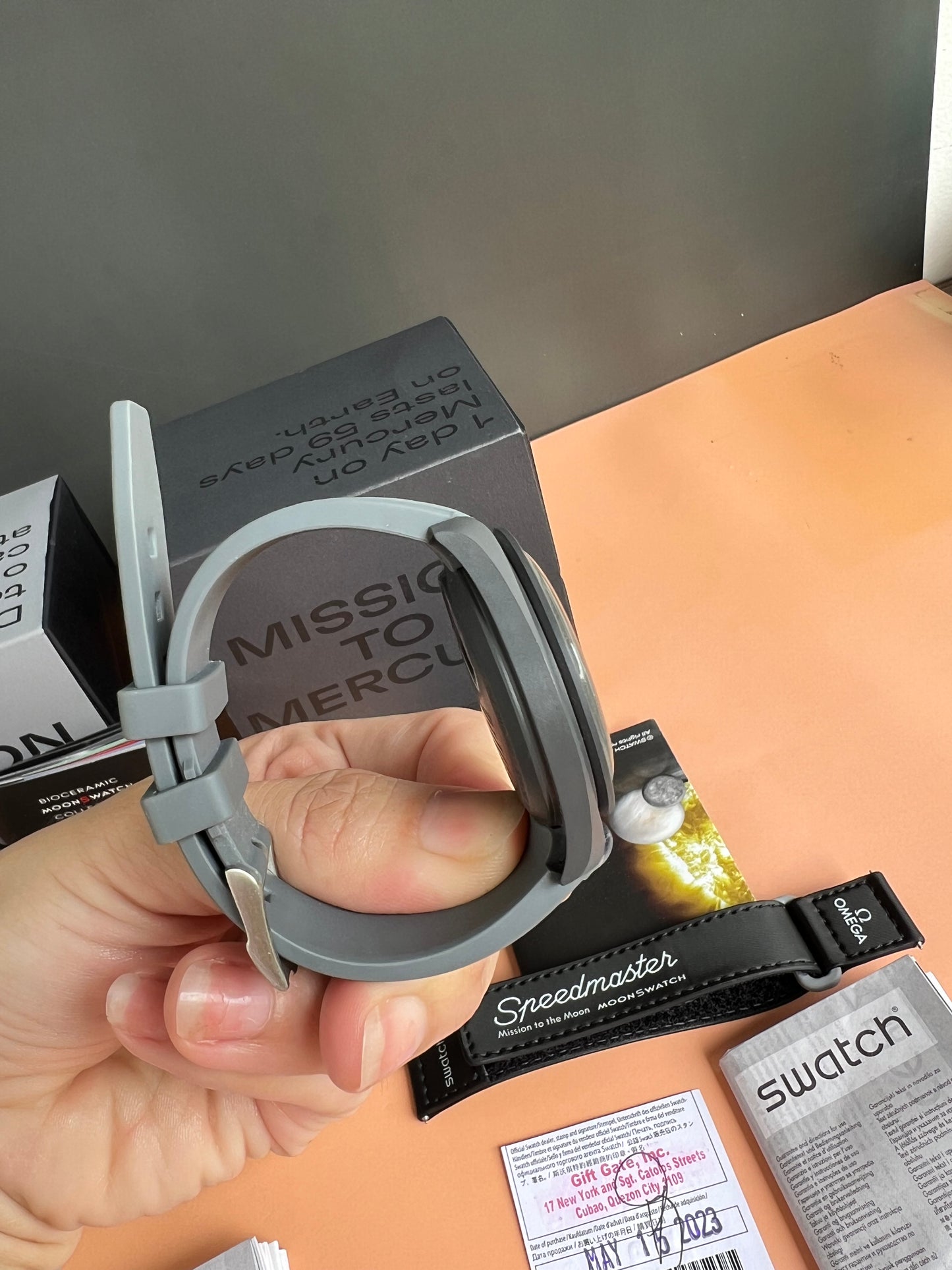 SWATCH X OMEGA MOONSWATCH