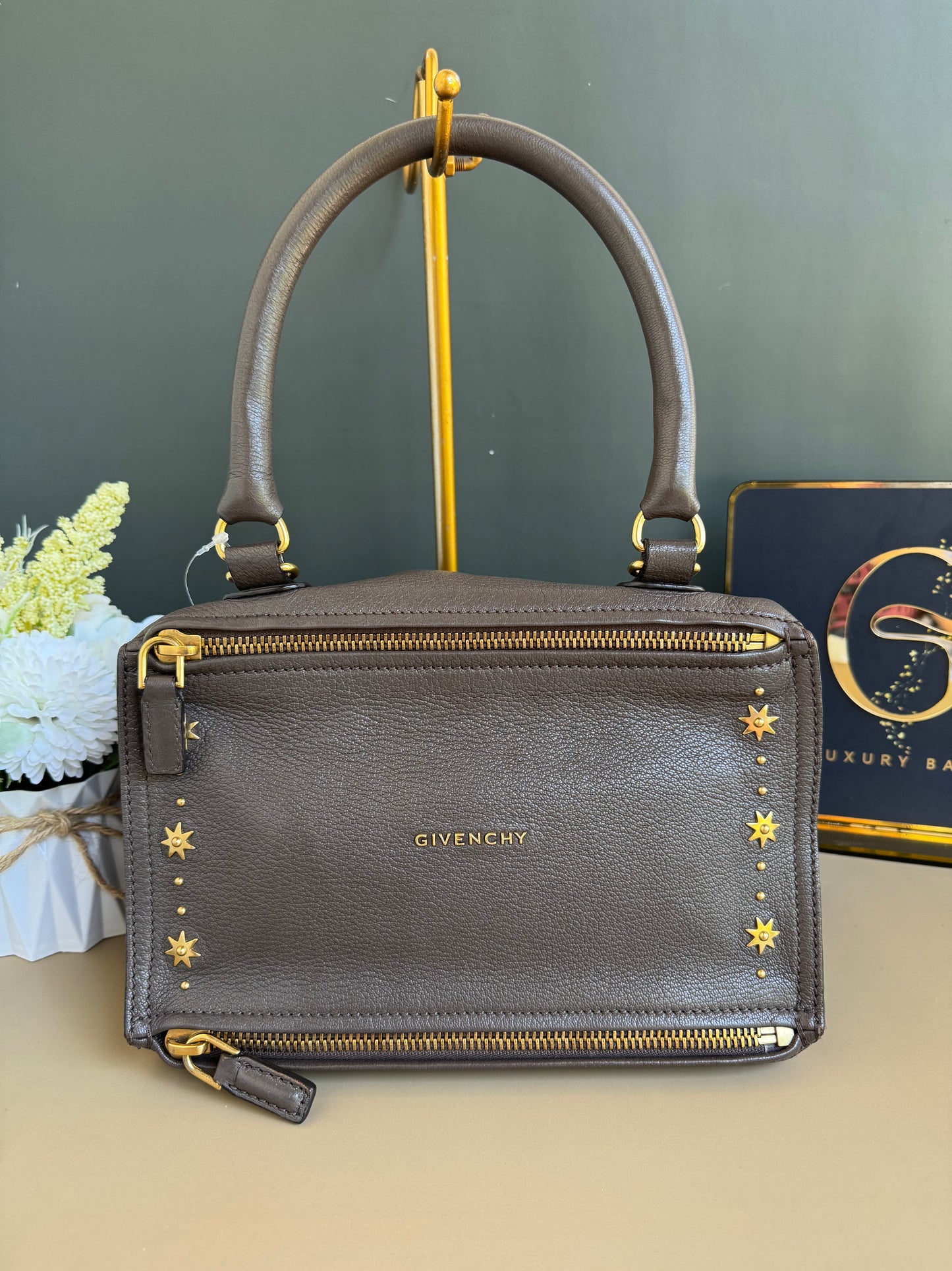 GIVENCHY SMALL PANDORA