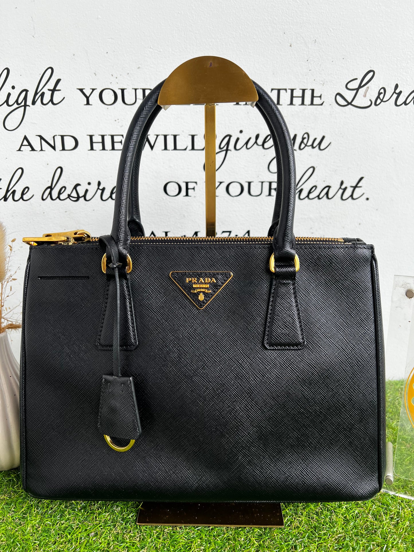 PRADA SAFFIANO LUX SMALL