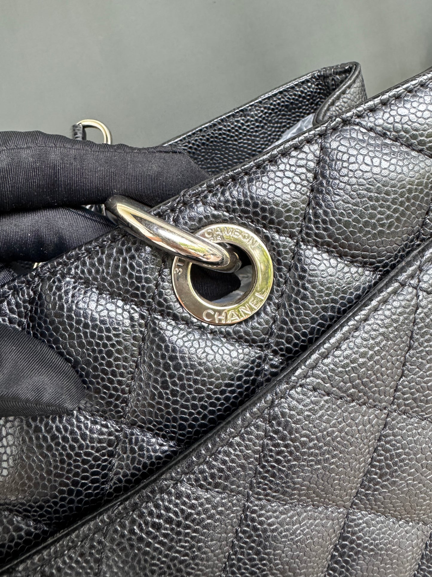 CHANEL GST BLACK