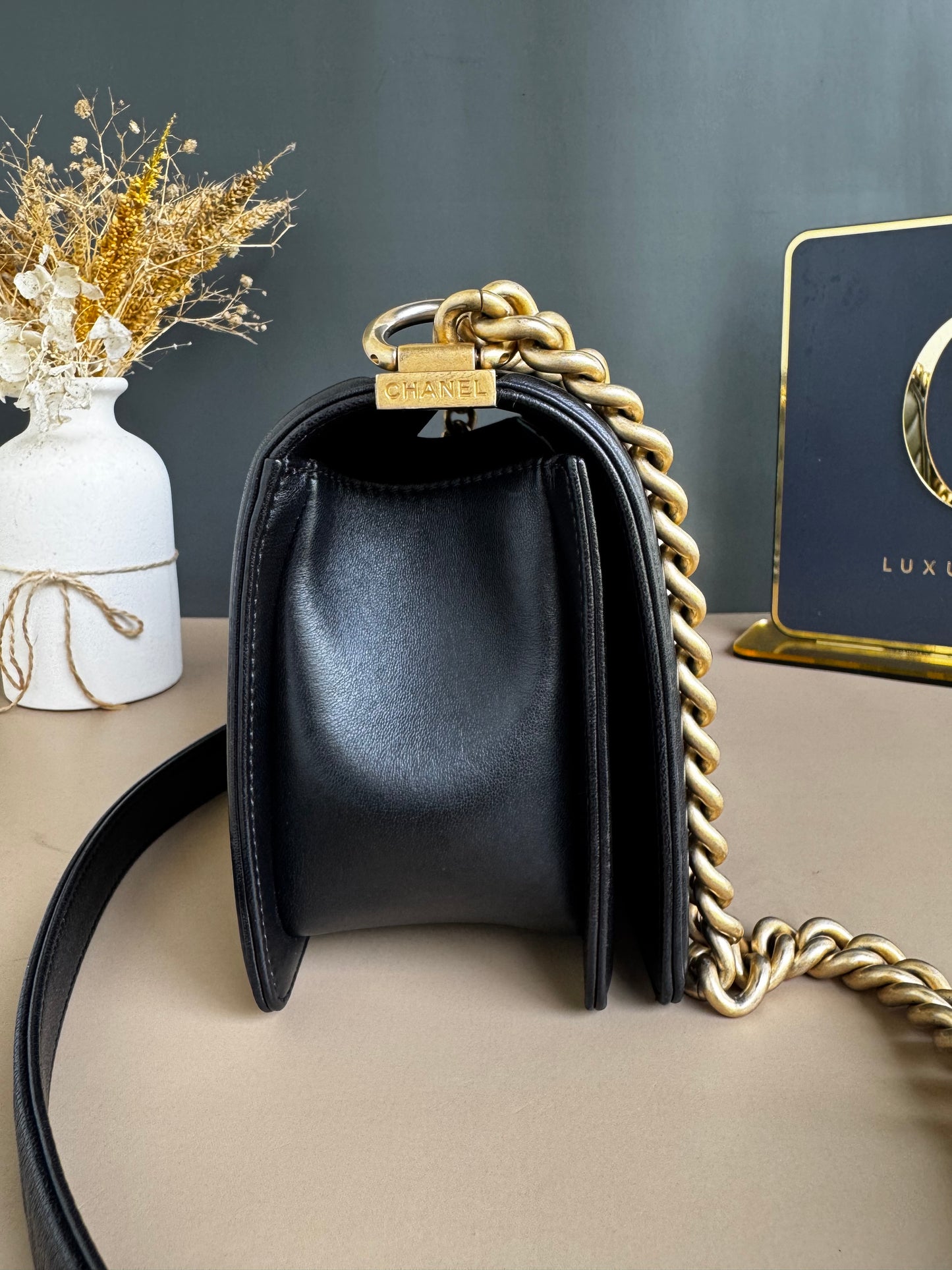 CHANEL LE BOY OLD MEDIUM CHEVRON