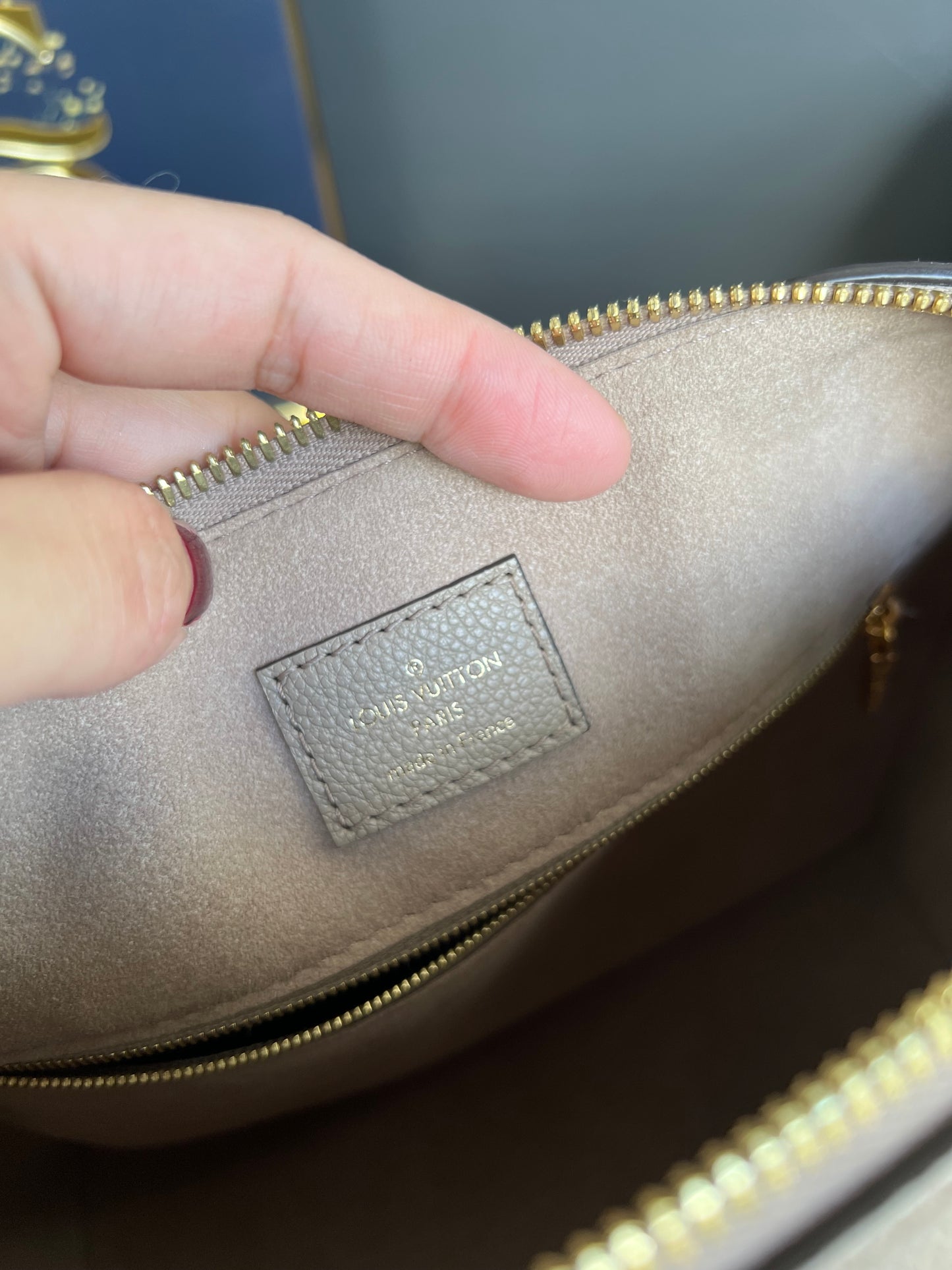 LOUIS VUITTON BANDOULIERE 25 EMPREIENTE