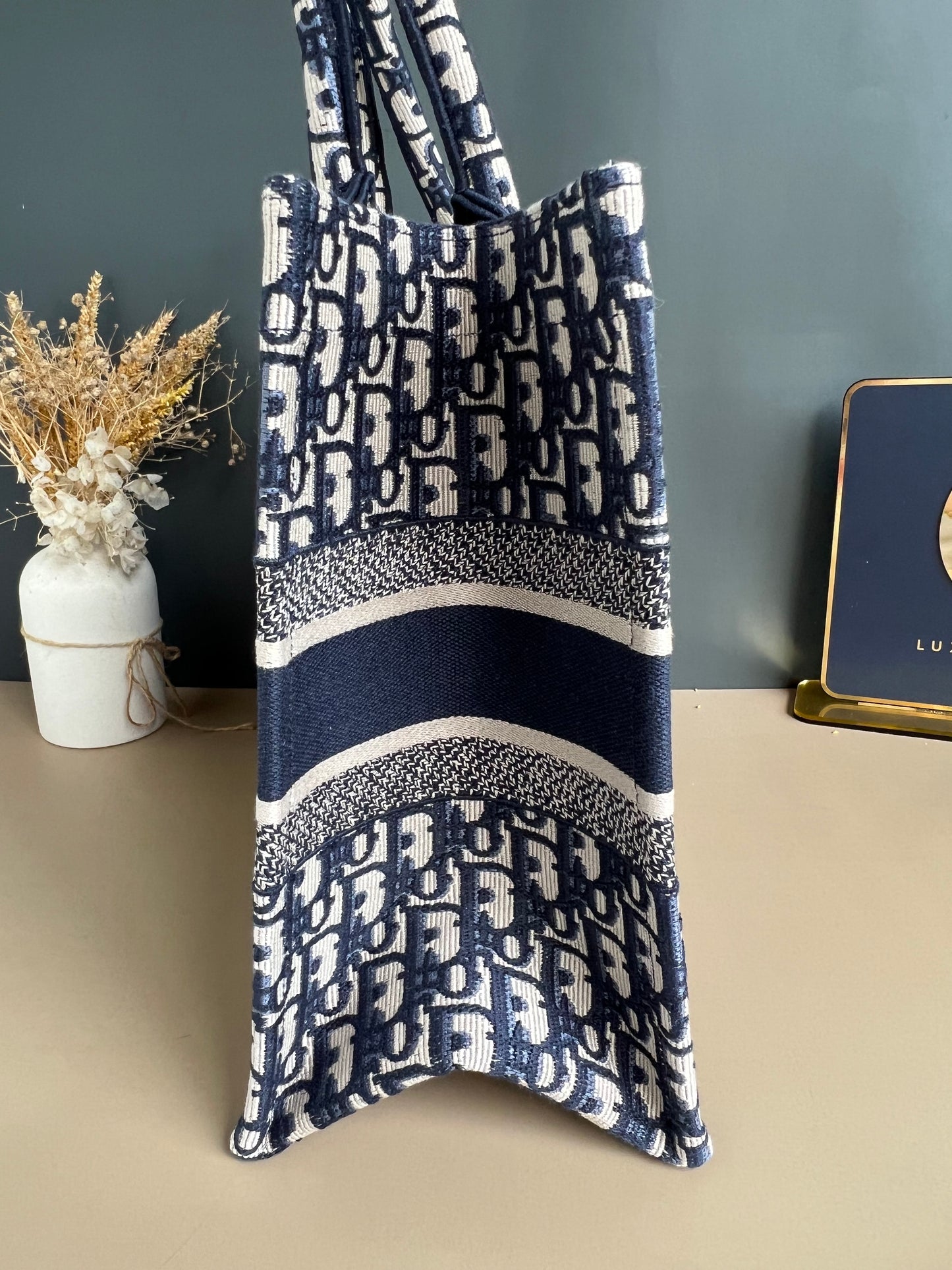 CHRISTIAN DIOR BOOKTOTE MEDIUM