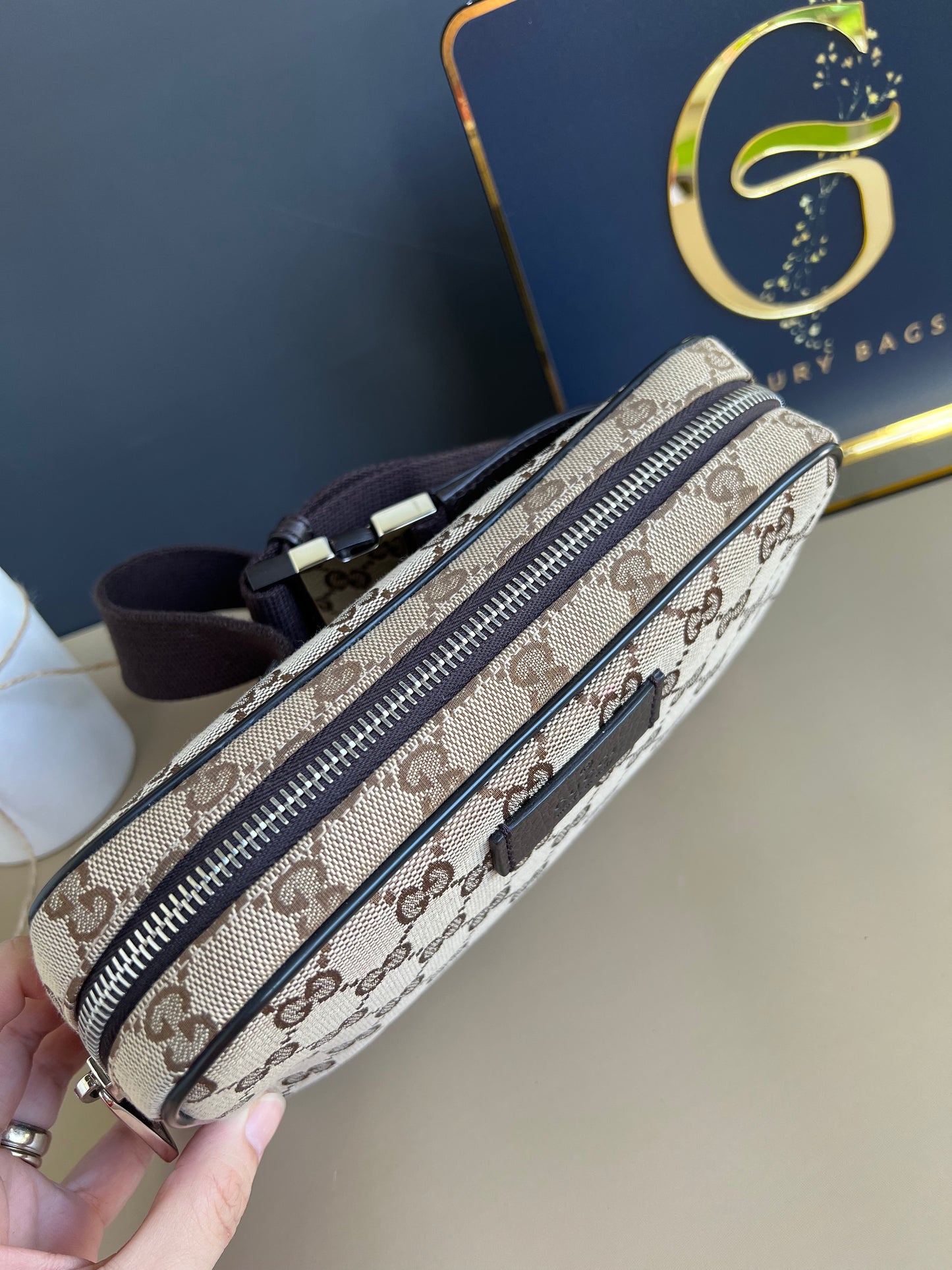 GUCCI CANVAS BELTBAG