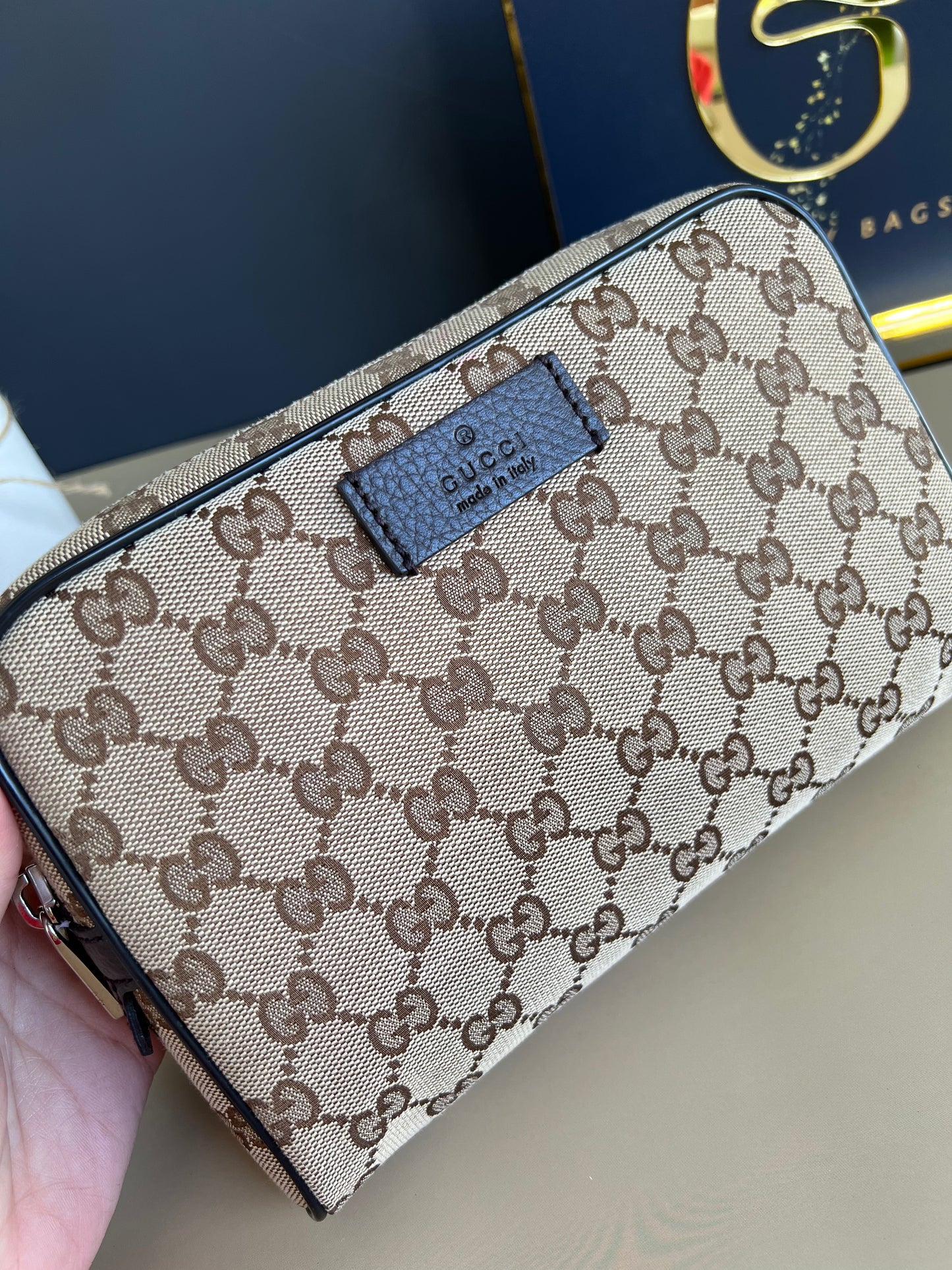 GUCCI CANVAS BELTBAG