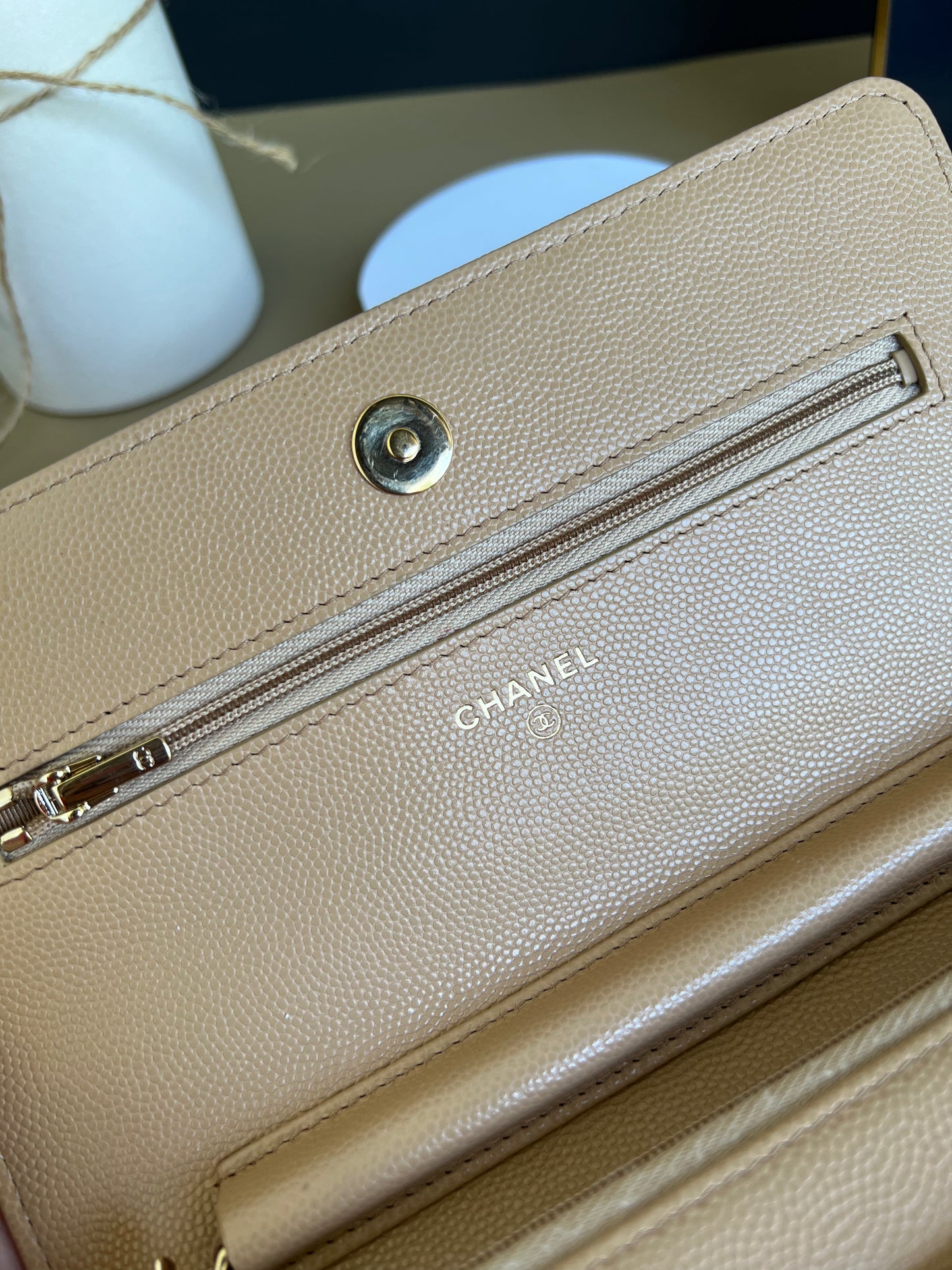CHANEL WALLET ON CHAIN