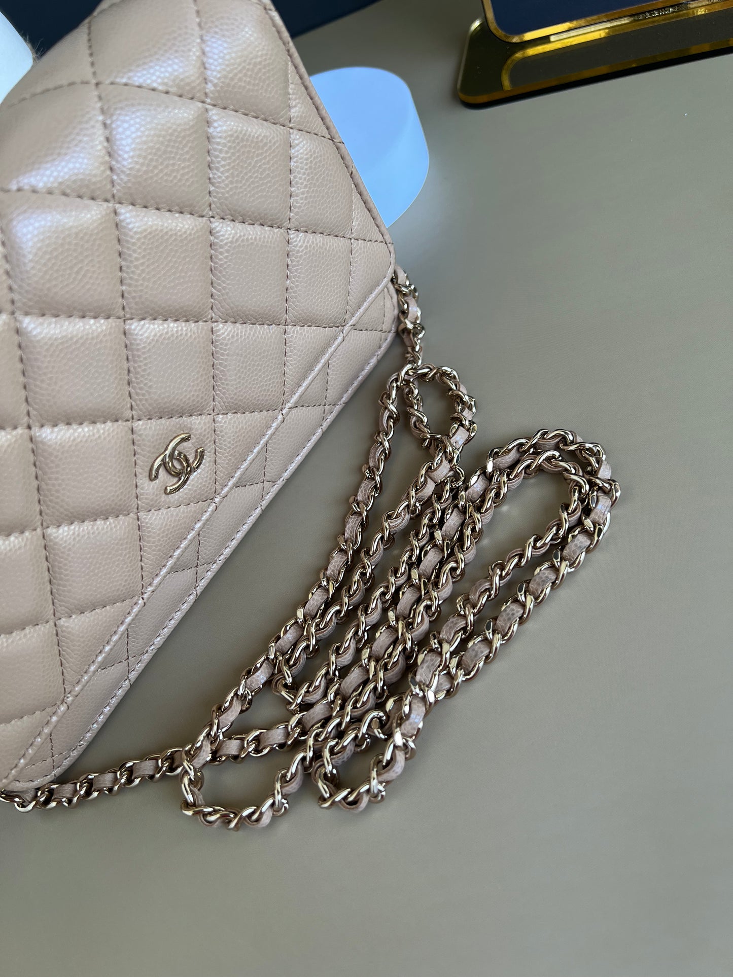 CHANEL WALLET ON CHAIN