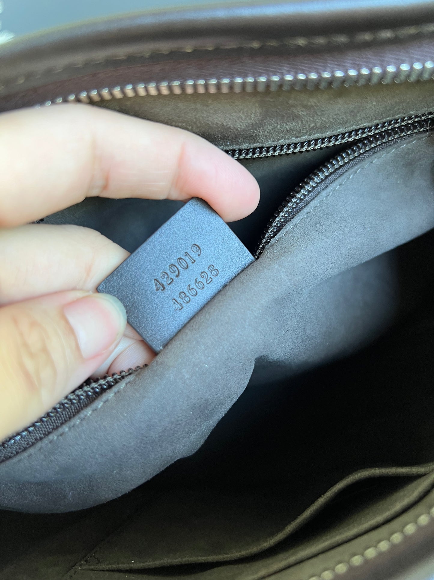 GUCCI SUPREME CANVAS TWO WAY