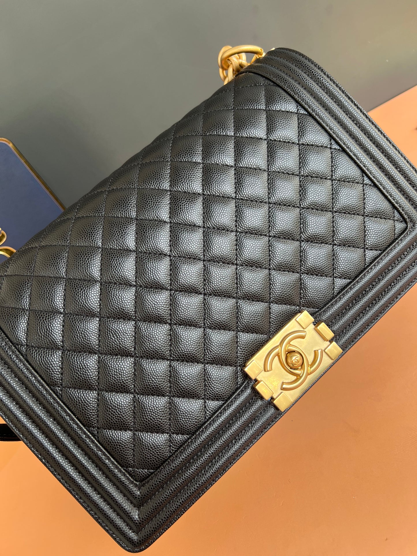 CHANEL LE BOY NEW MEDIUM