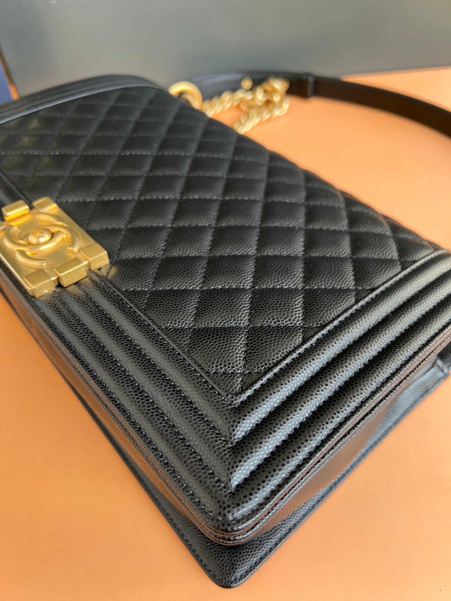CHANEL LE BOY NEW MEDIUM