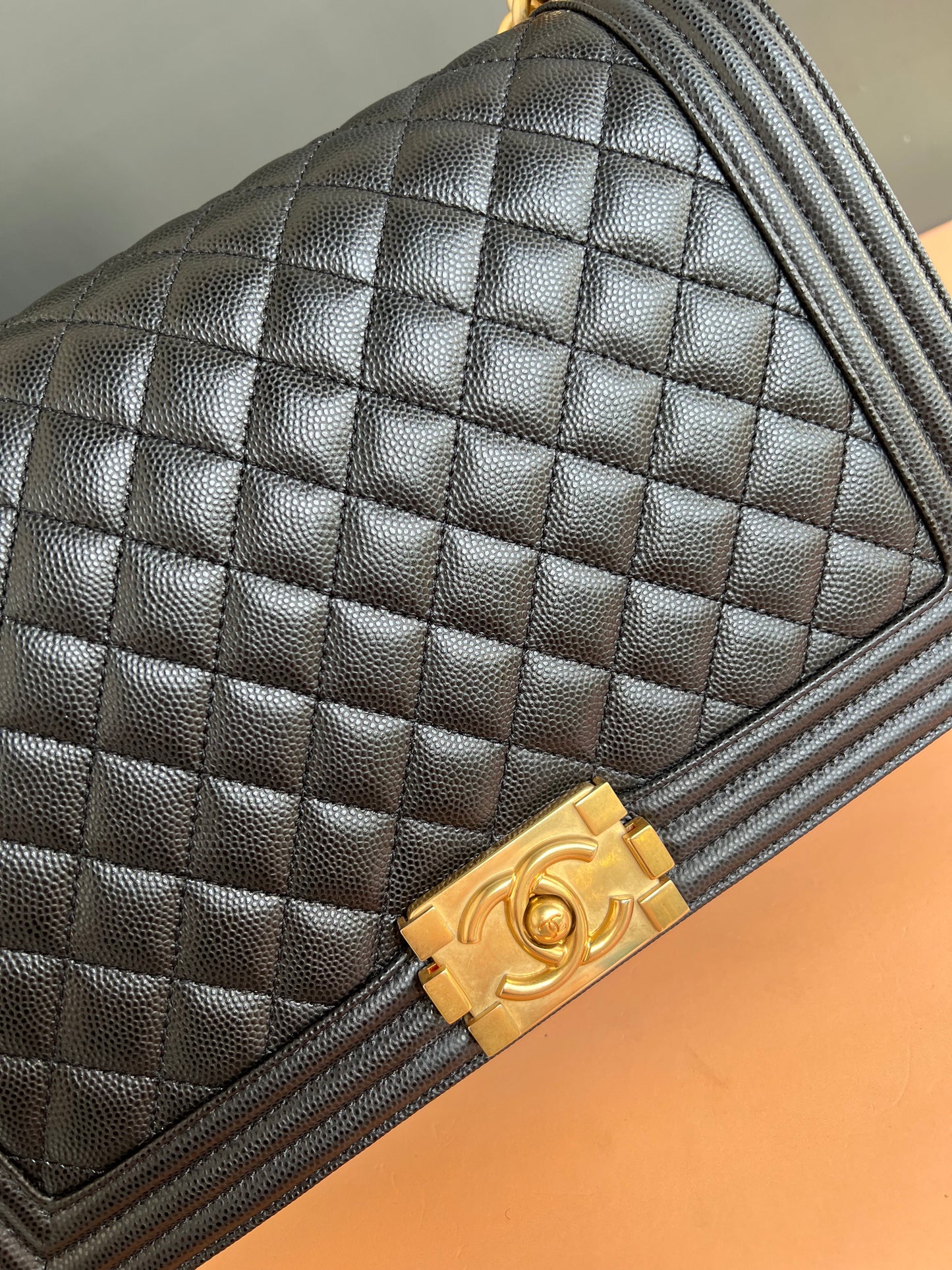 CHANEL LE BOY NEW MEDIUM