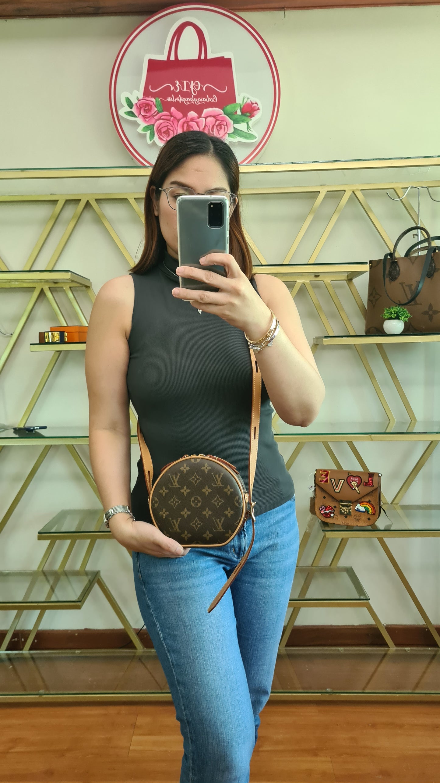 Louis Vuitton Boite Chapeau PM