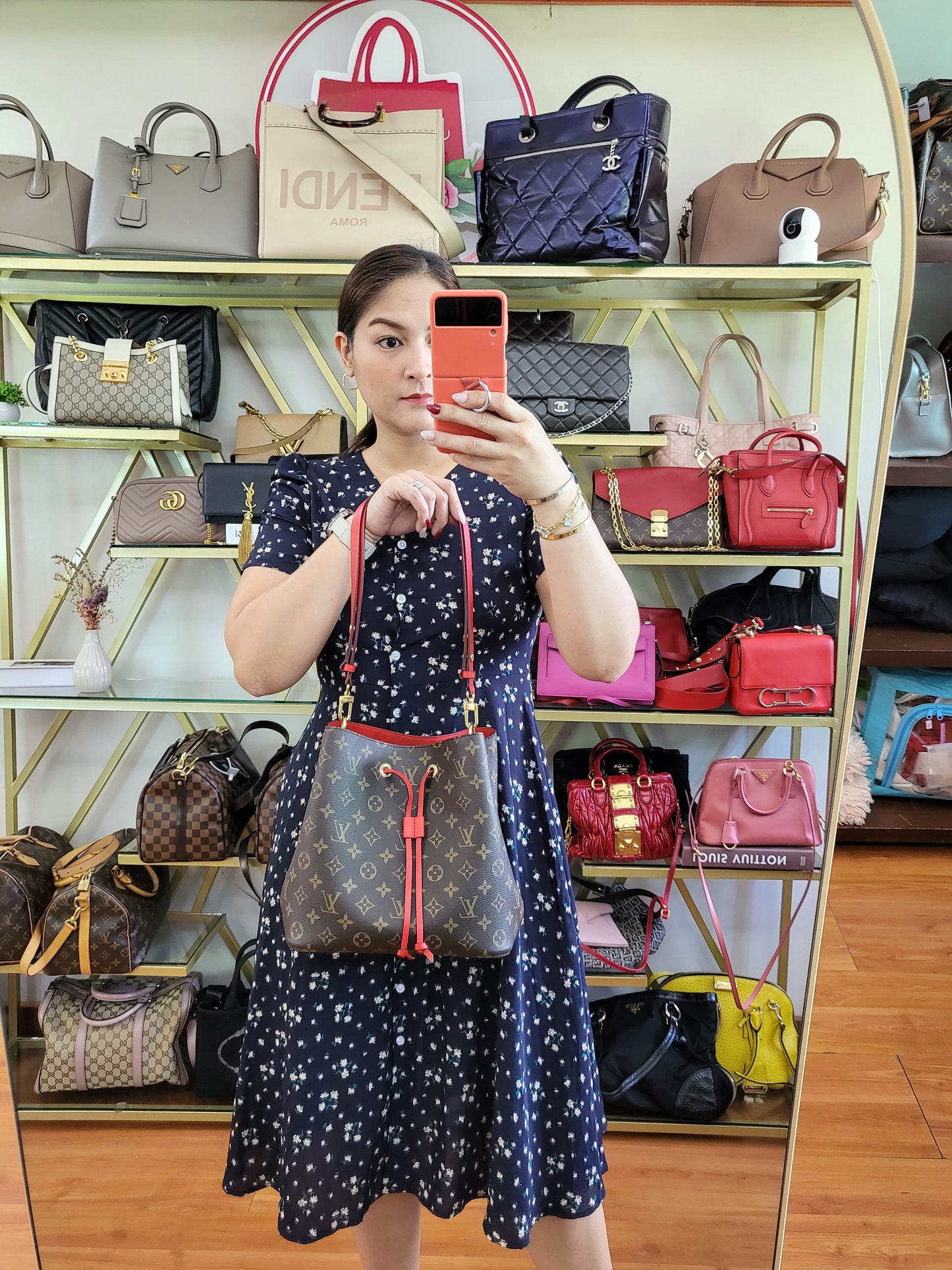 Louis Vuitton Neo Noe Monogram