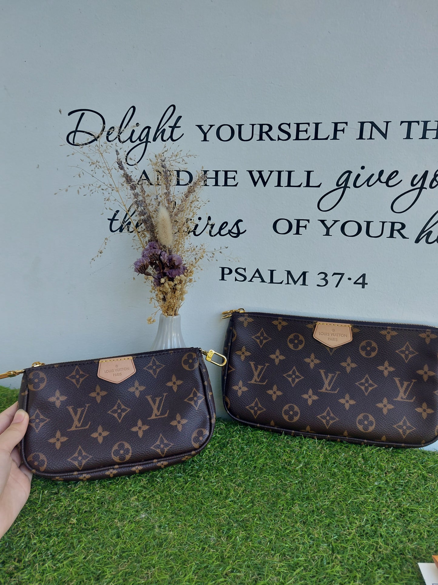 Louis Vuitton Multipochette