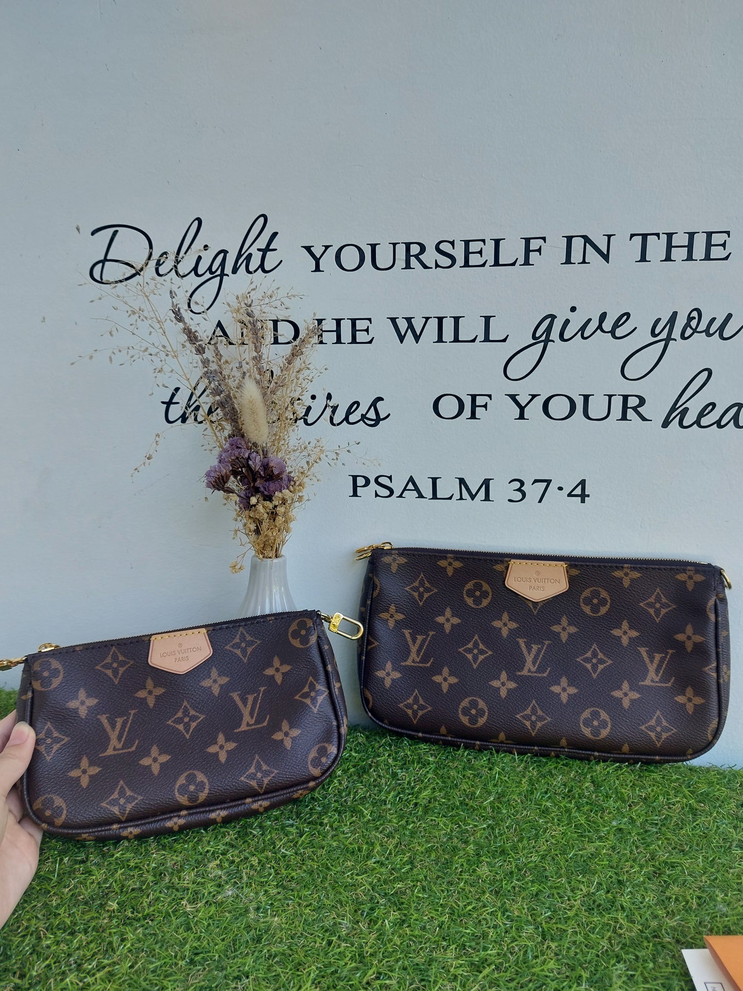 Louis Vuitton Multipochette