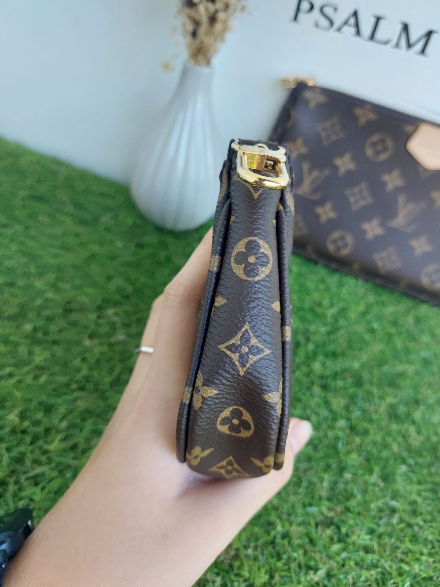 Louis Vuitton Multipochette