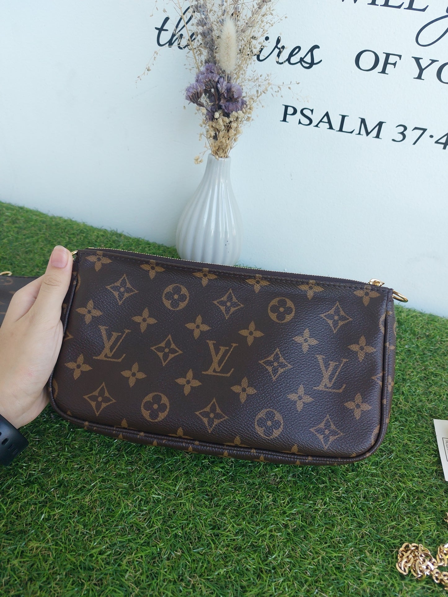 Louis Vuitton Multipochette