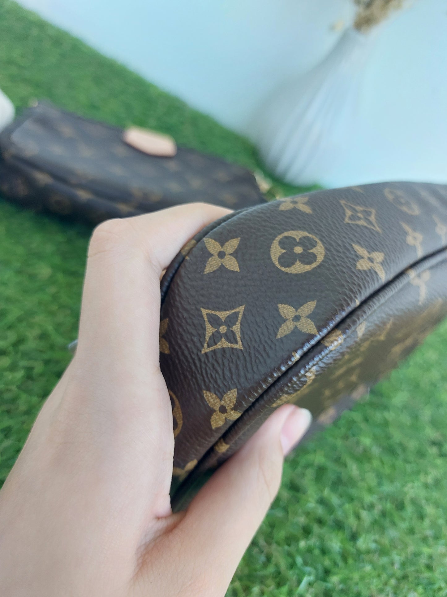 Louis Vuitton Multipochette