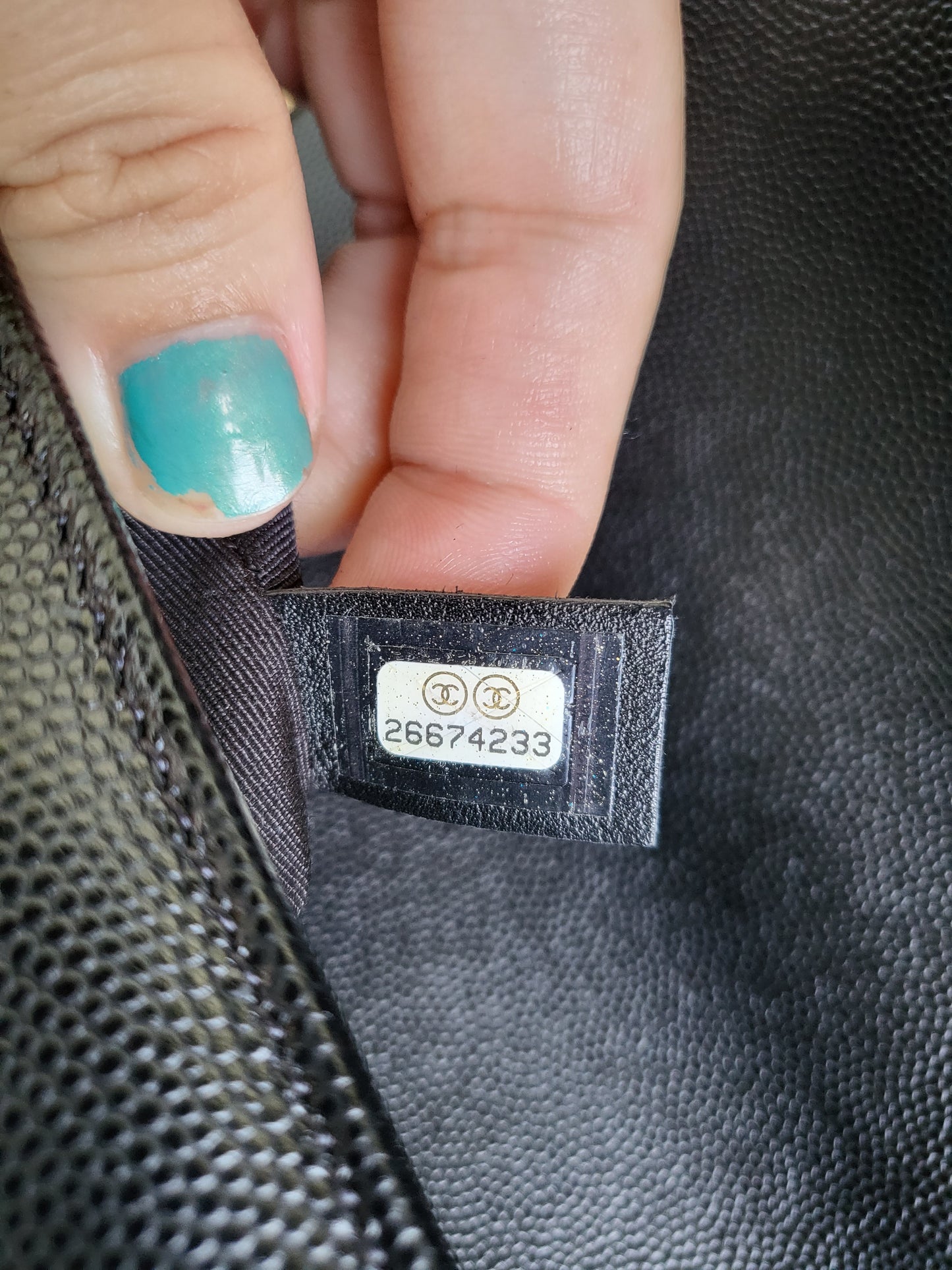 Chanel Le Boy New Medium Black GHW
