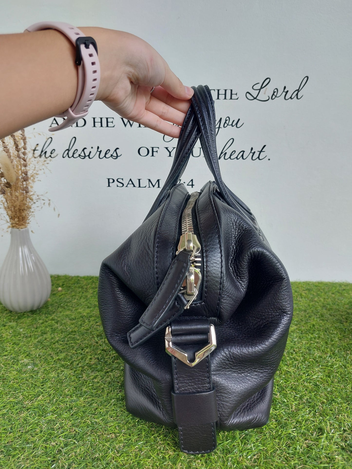 Givenchy Nightingale Small