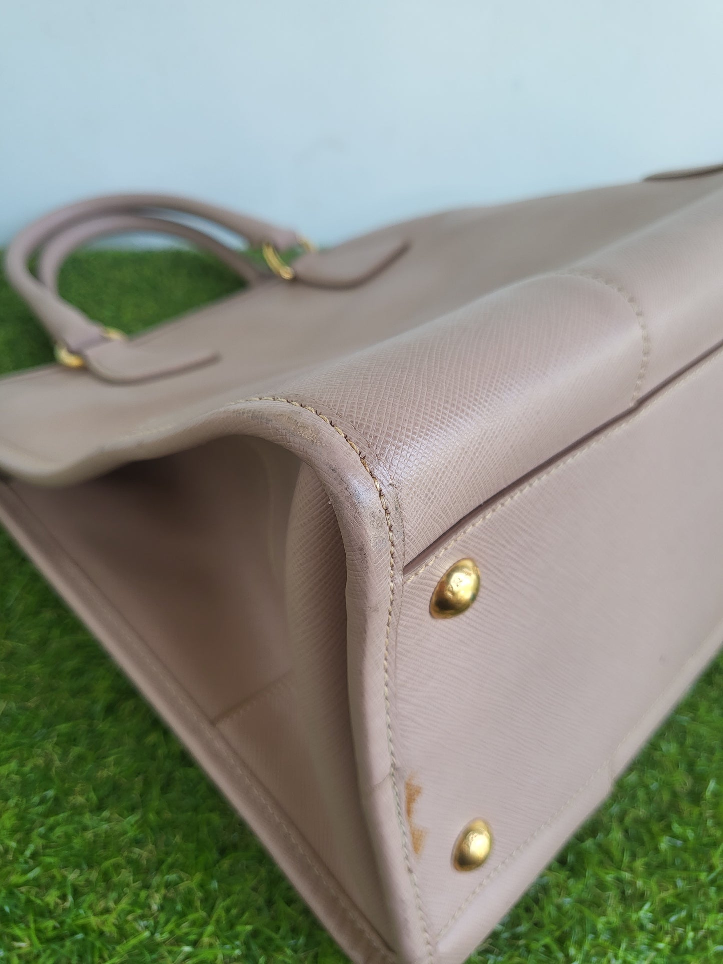 Prada Saffiano Lux Bn2254 cammeo