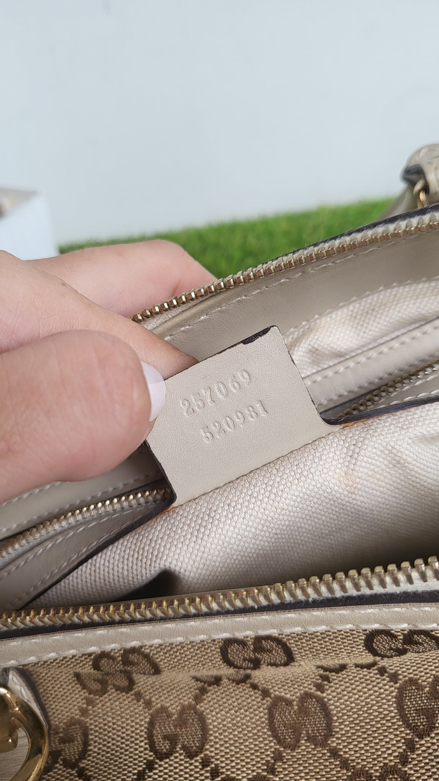 Gucci small tote