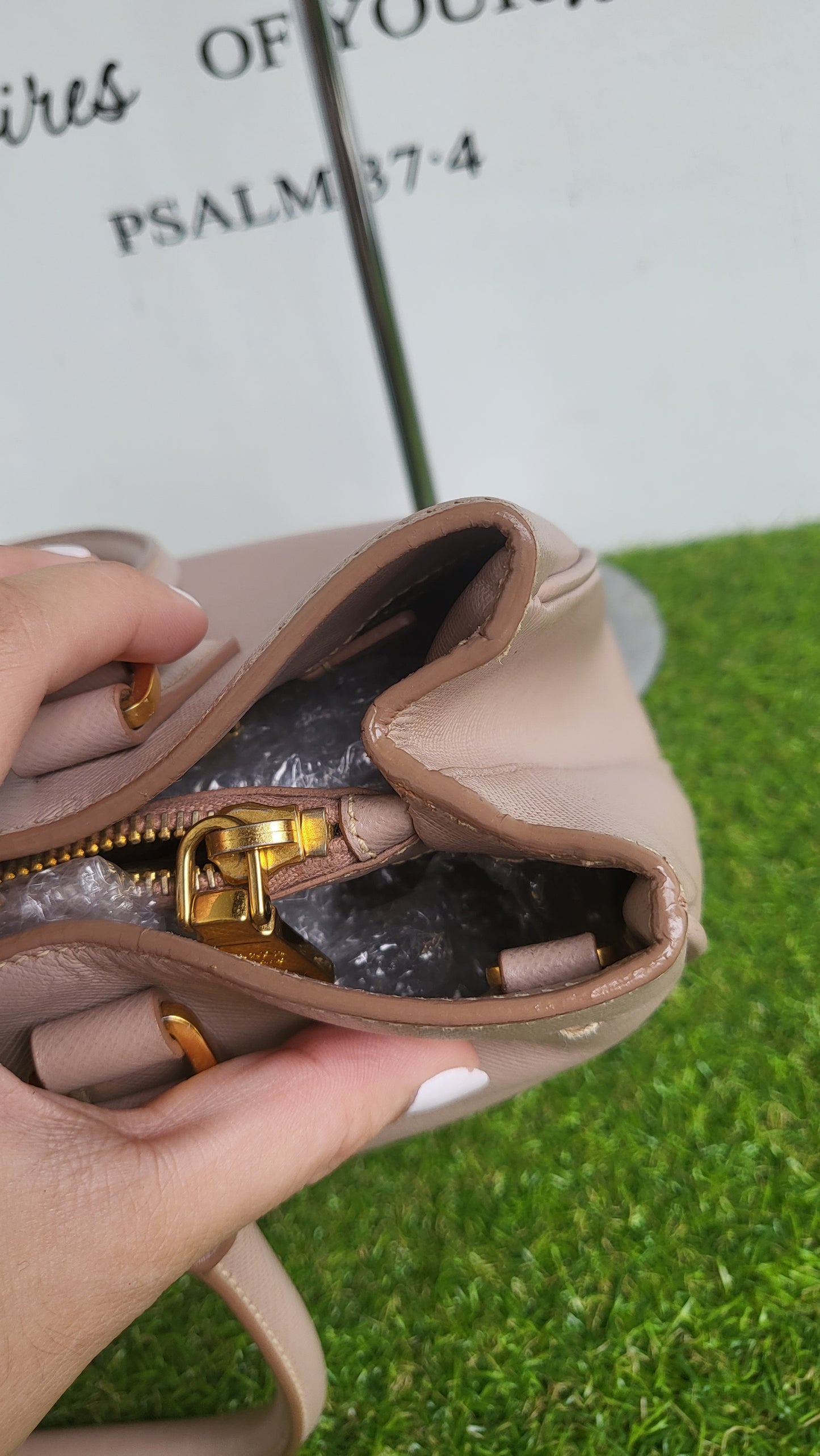 Prada Saffiano Cammeo