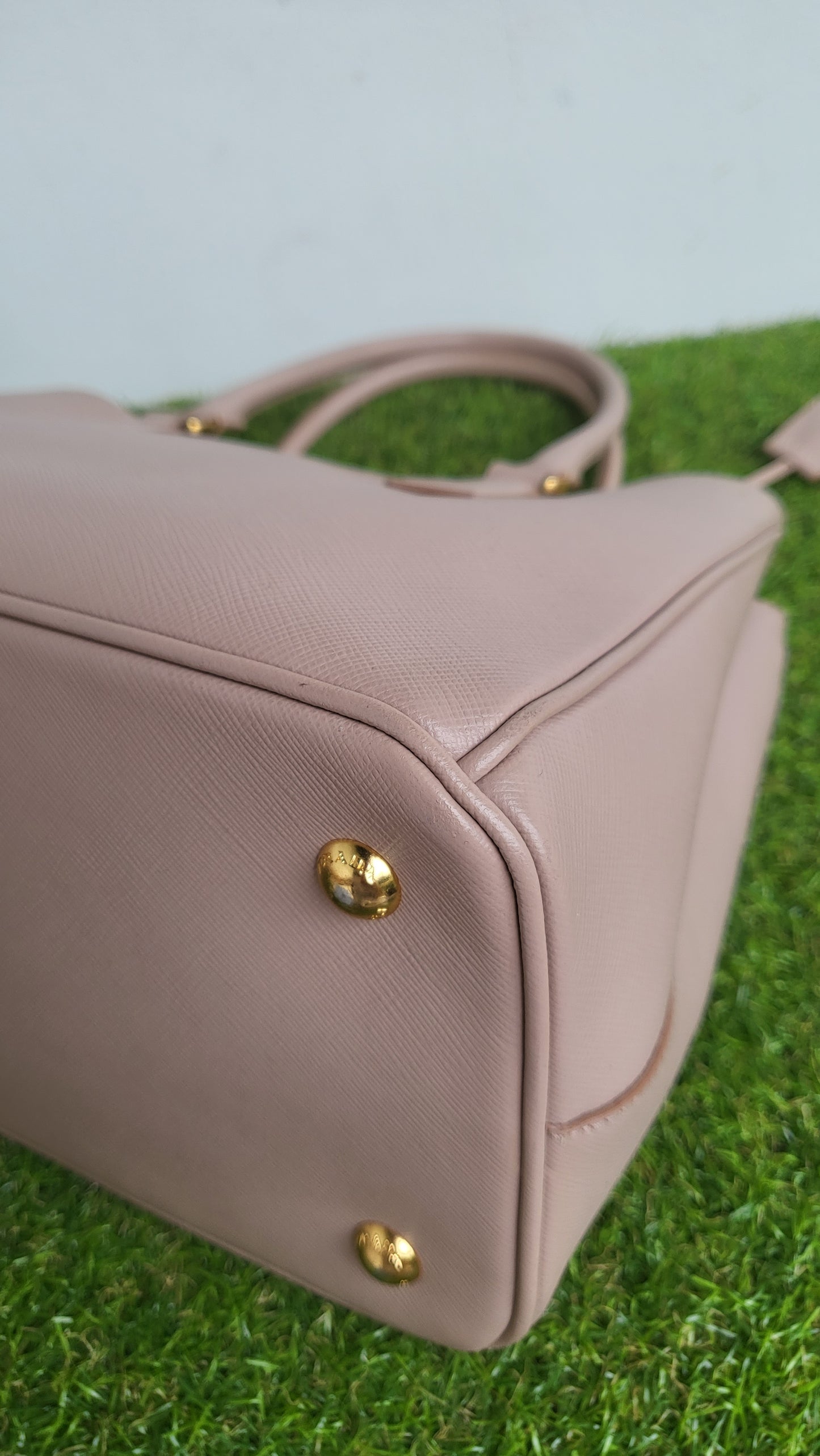 Prada Saffiano Cammeo