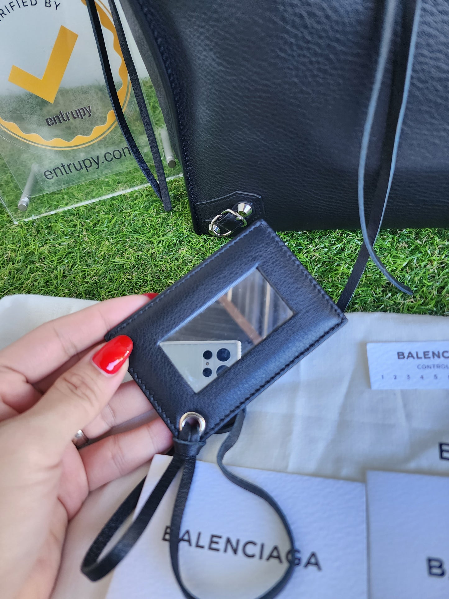 Balenciaga Papier