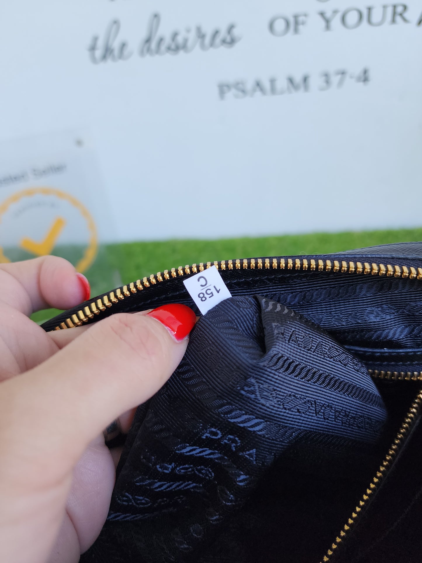 Prada 1bb013 tessuto saffiano 2 way bag