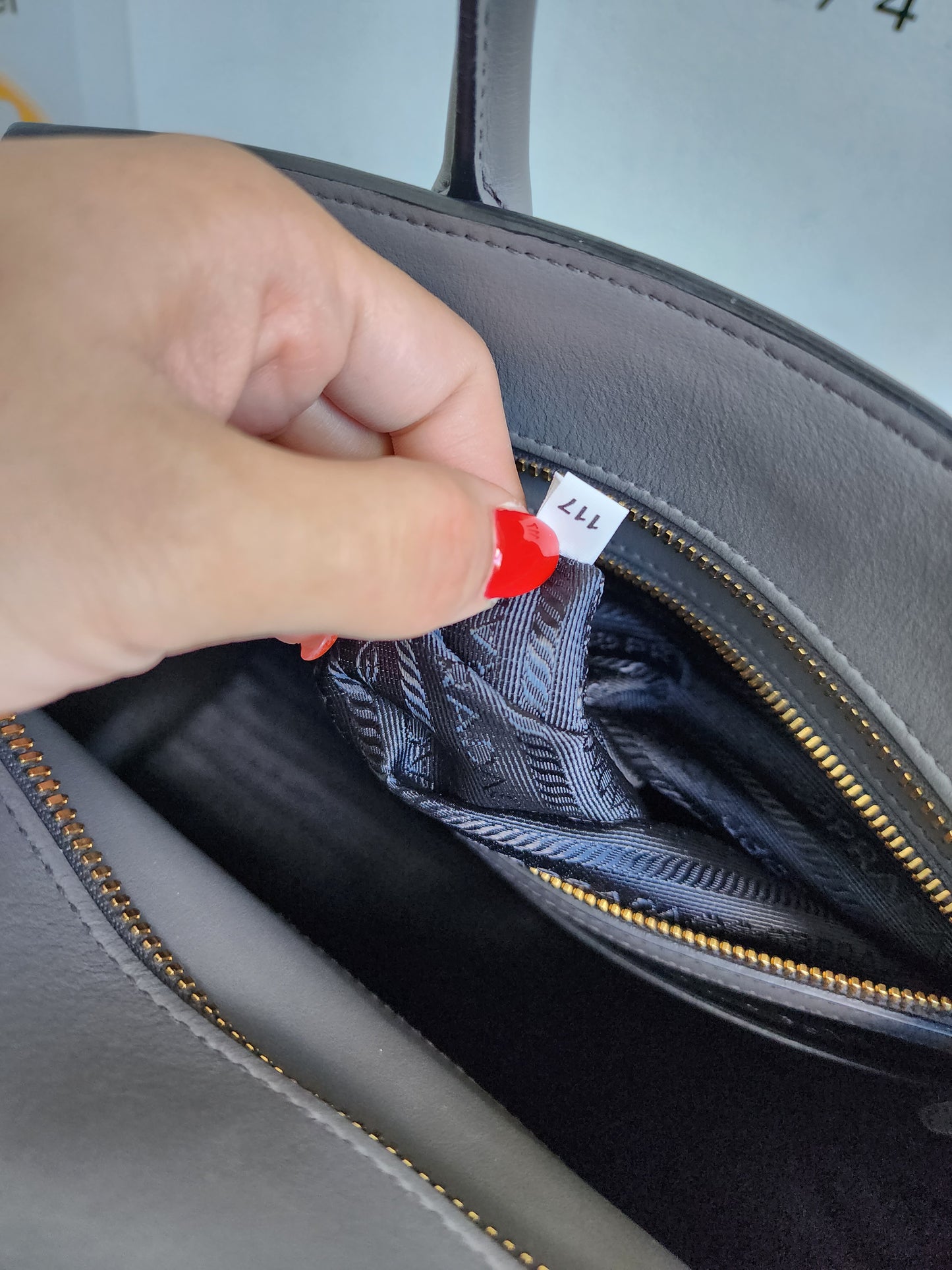 Prada 1ba046 saffiano esplanade