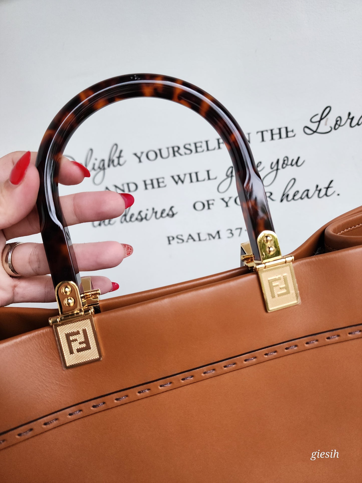 Fendi Sunshine medium