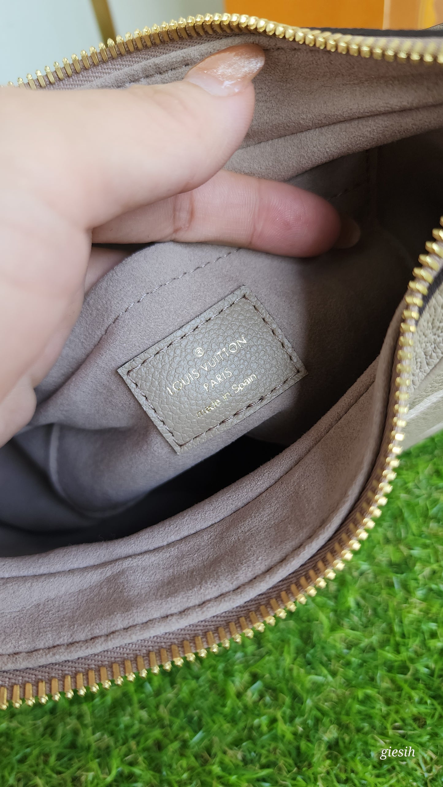 Louis Vuitton Bagatelle Empreiente