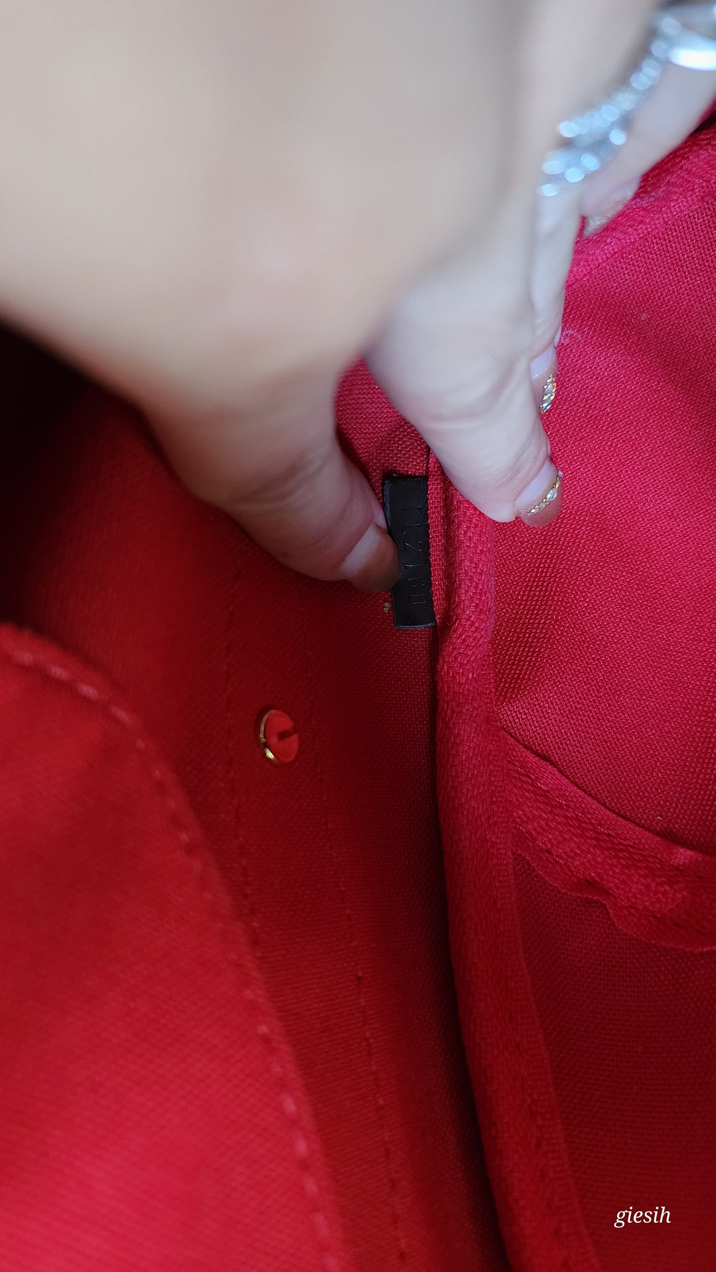 Louis Vuitton Rivington Tote MM