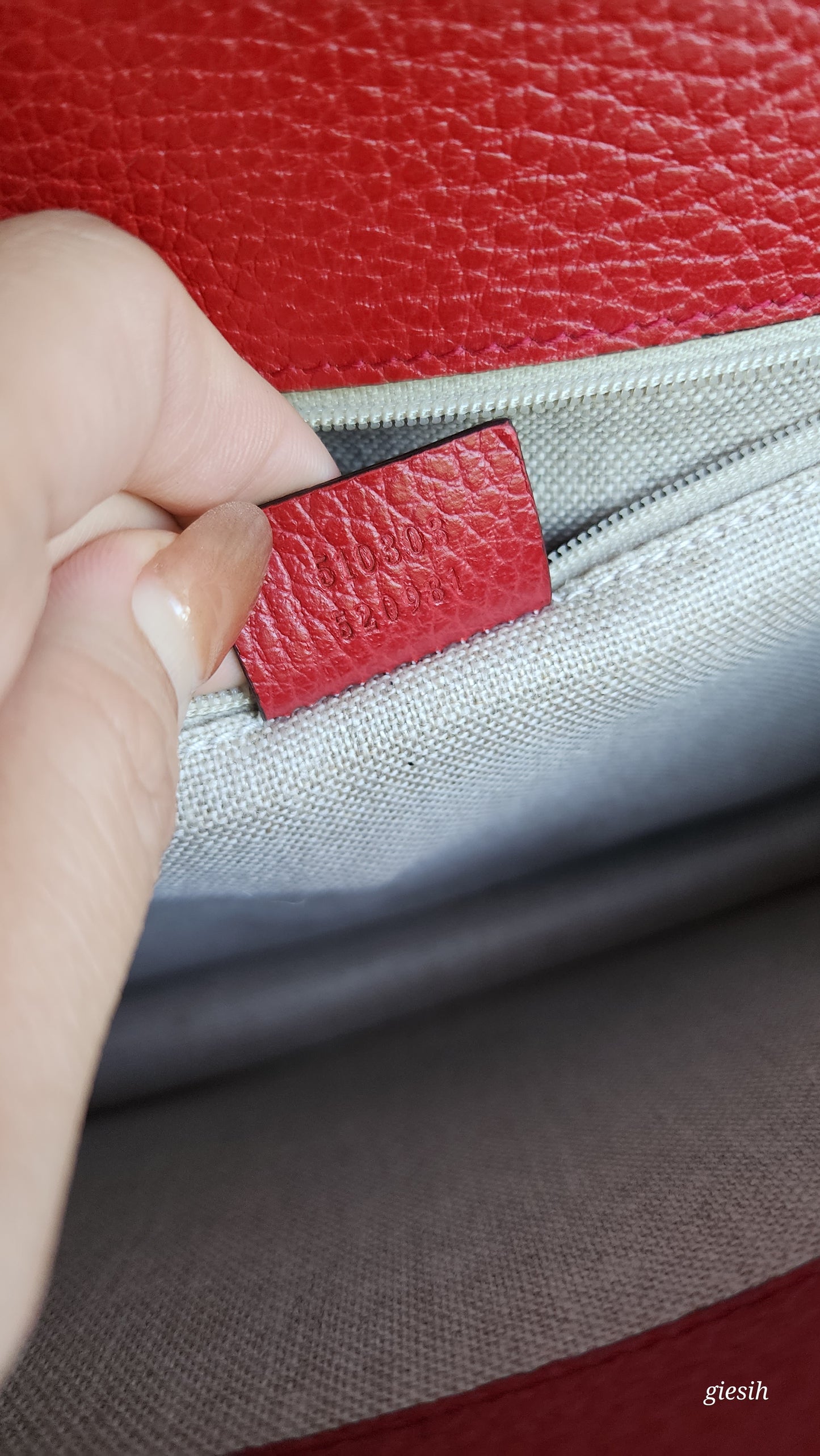Gucci Interlock Medium Flap