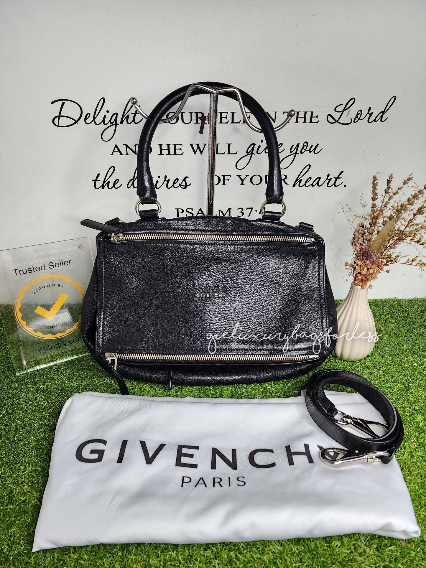 Givenchy Pandora MM