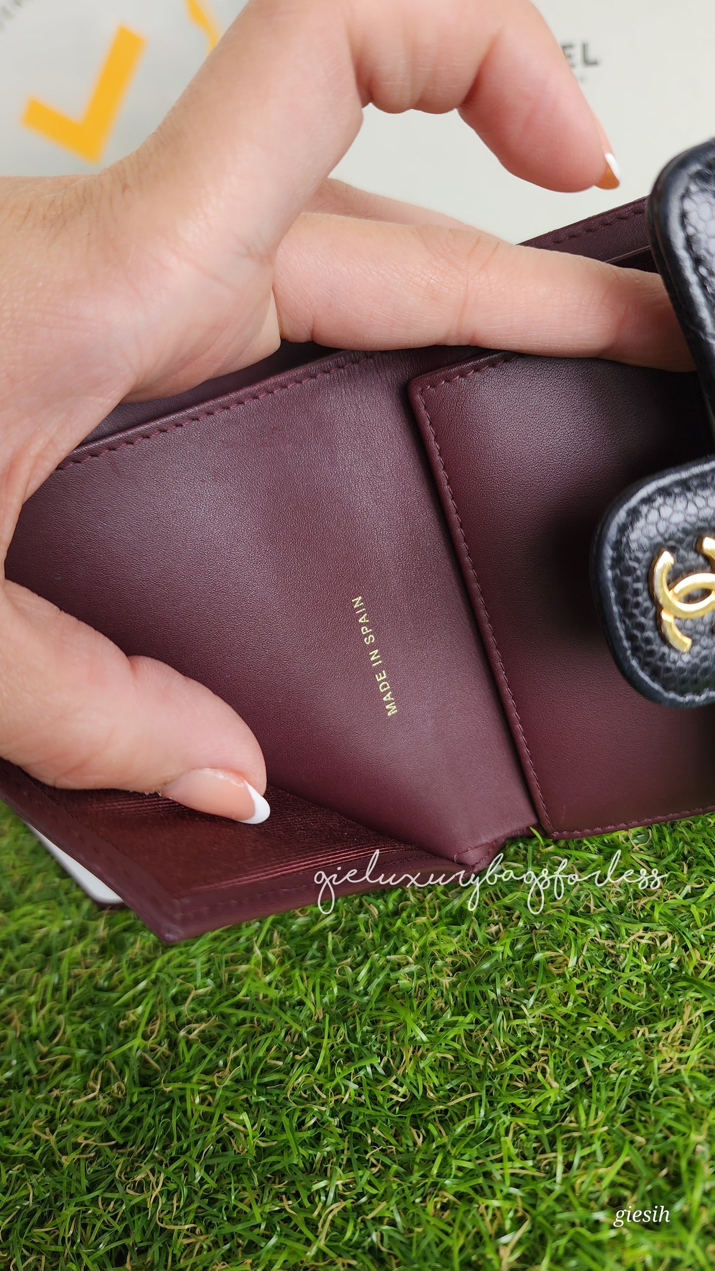 Chanel tri-fold classic wallet