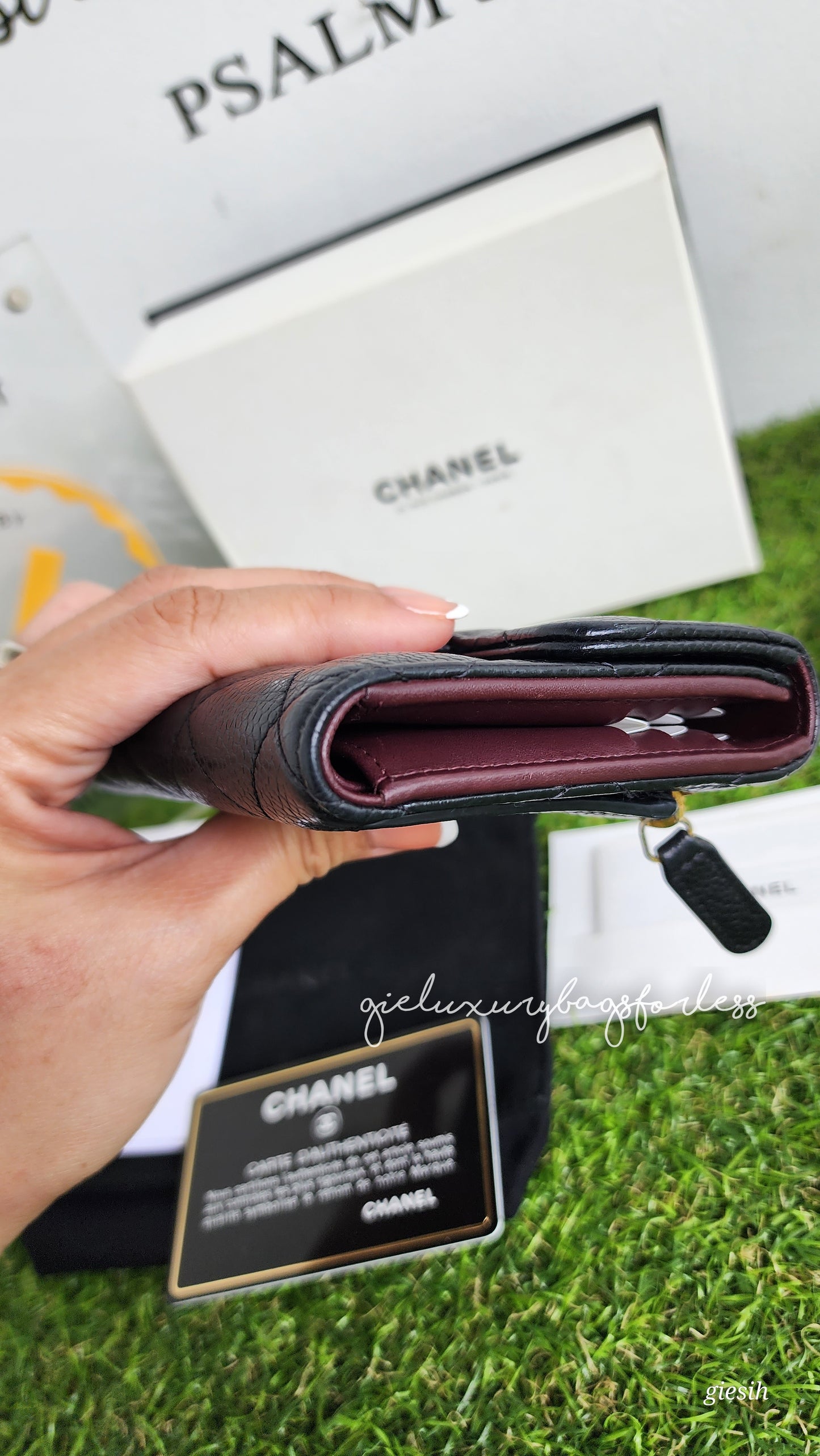 Chanel tri-fold classic wallet