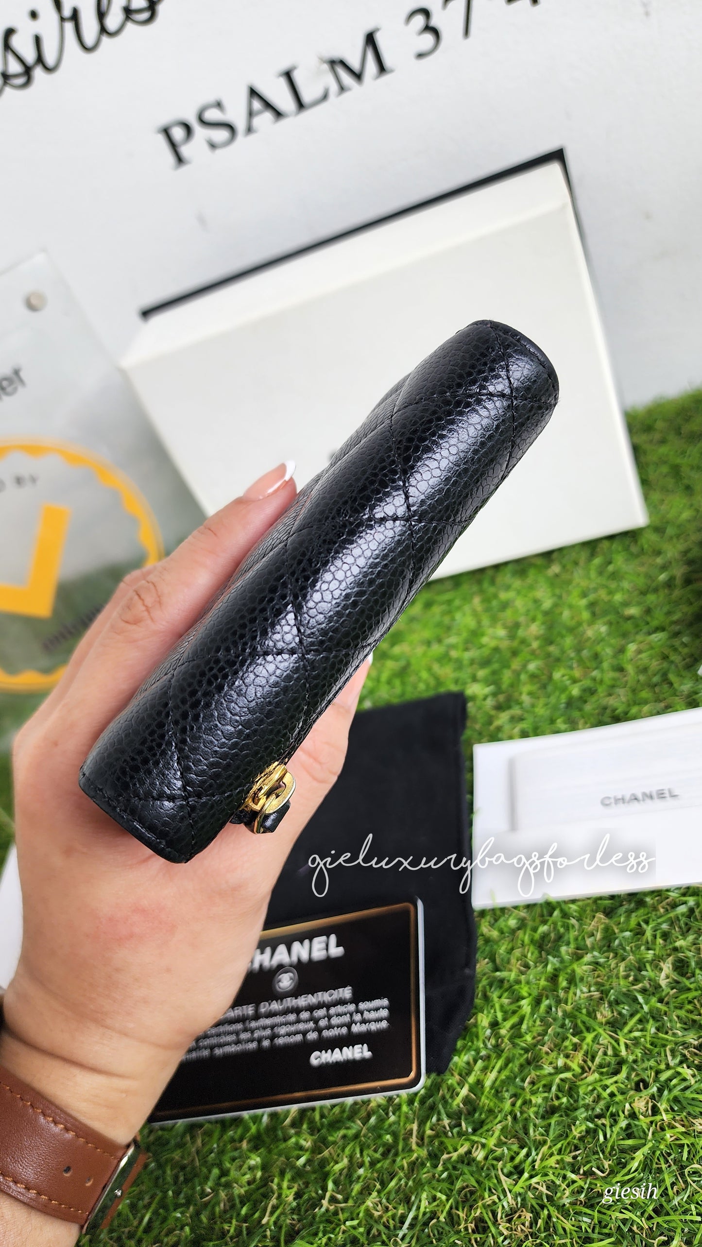Chanel tri-fold classic wallet