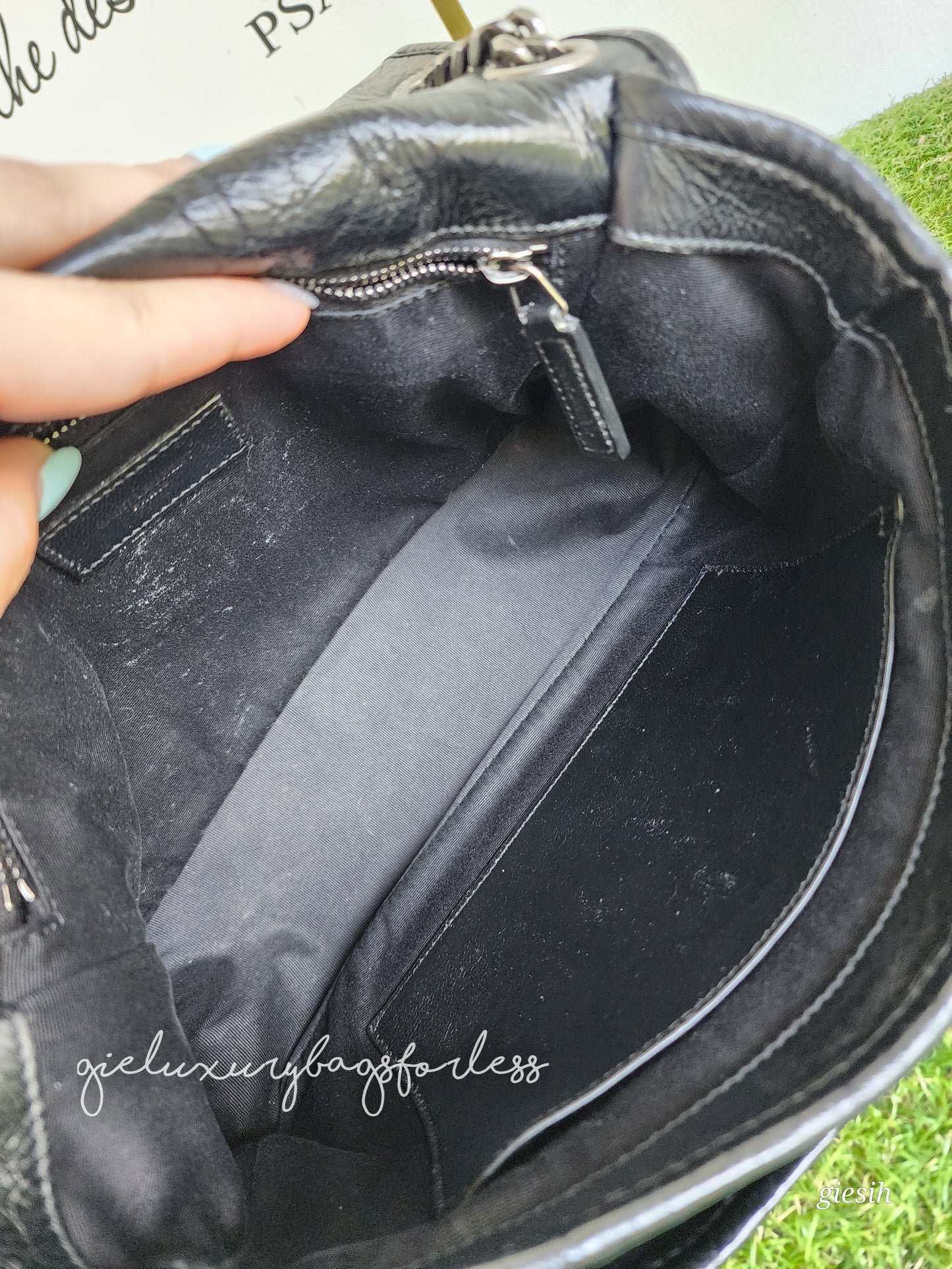 YSL Niki Medium