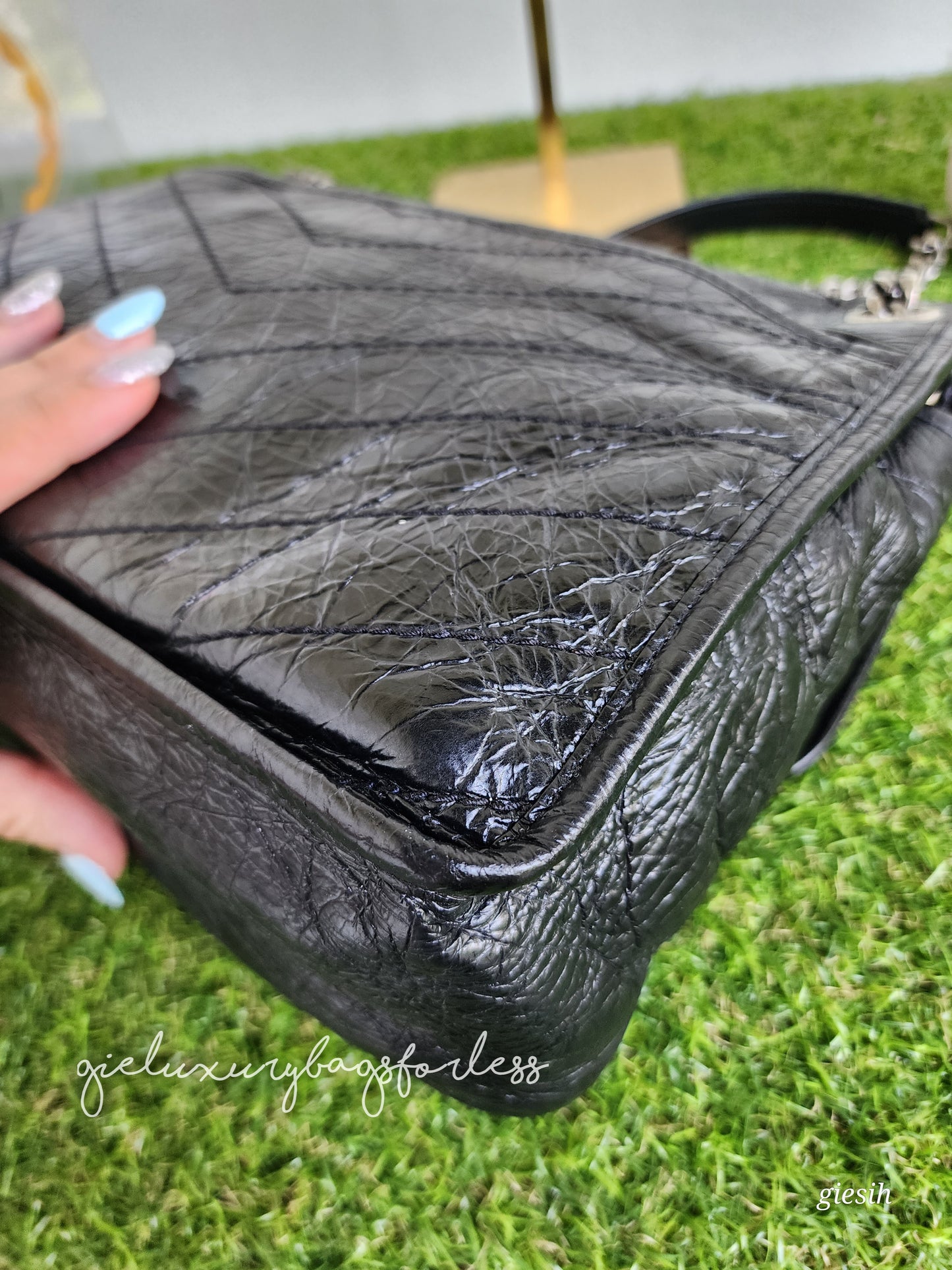 YSL Niki Medium