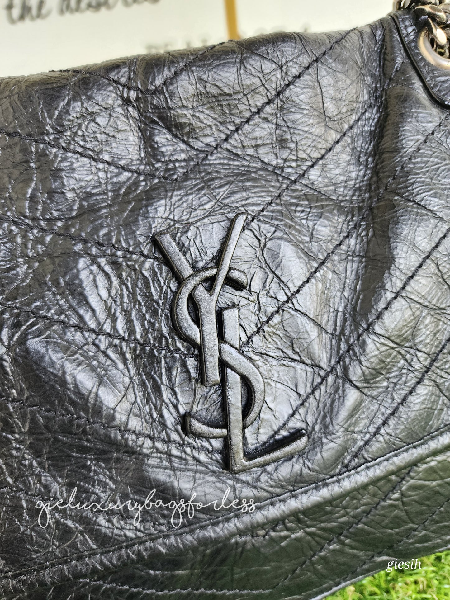 YSL Niki Medium