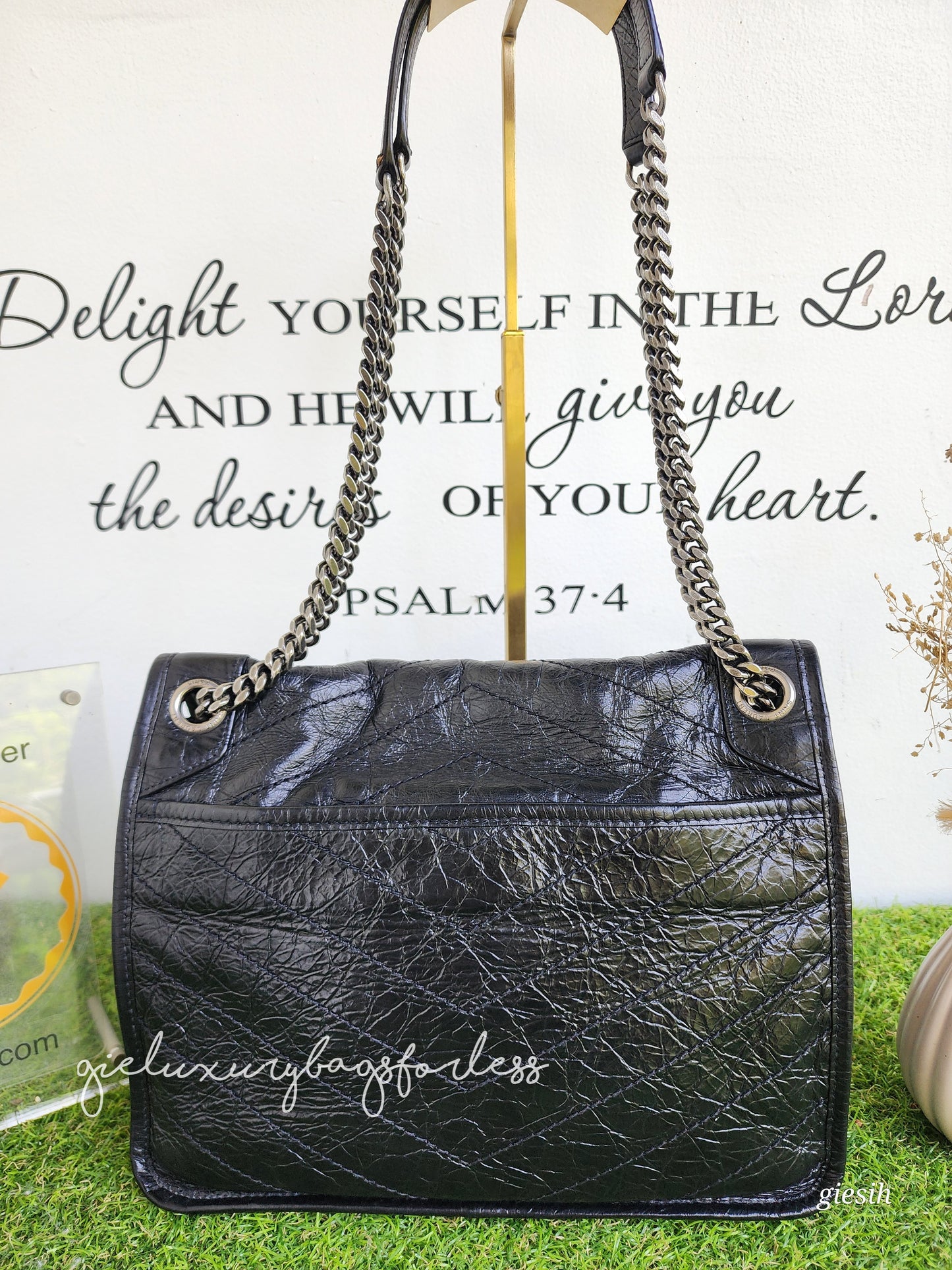 YSL Niki Medium