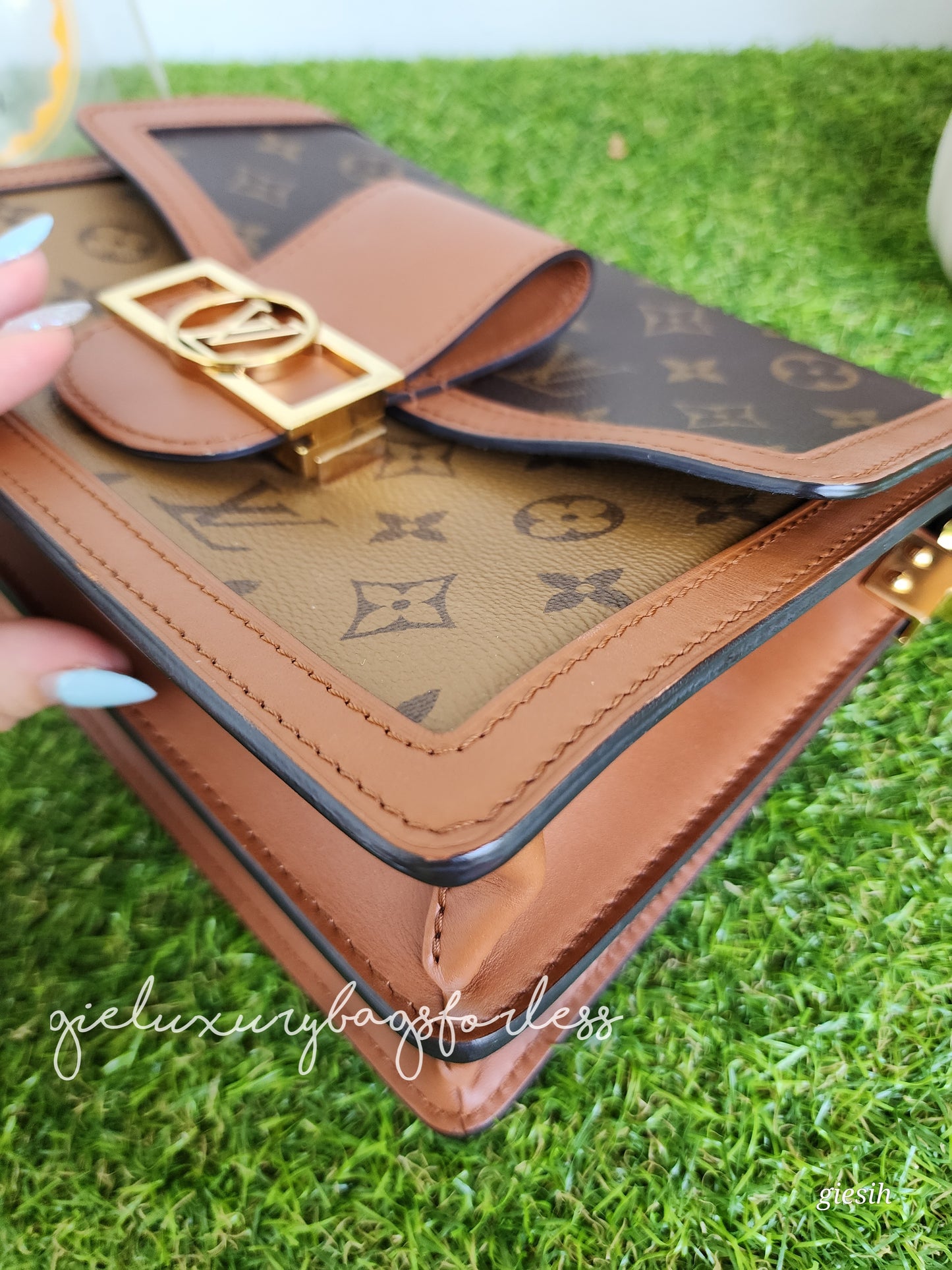 Louis Vuitton Dauphine MM